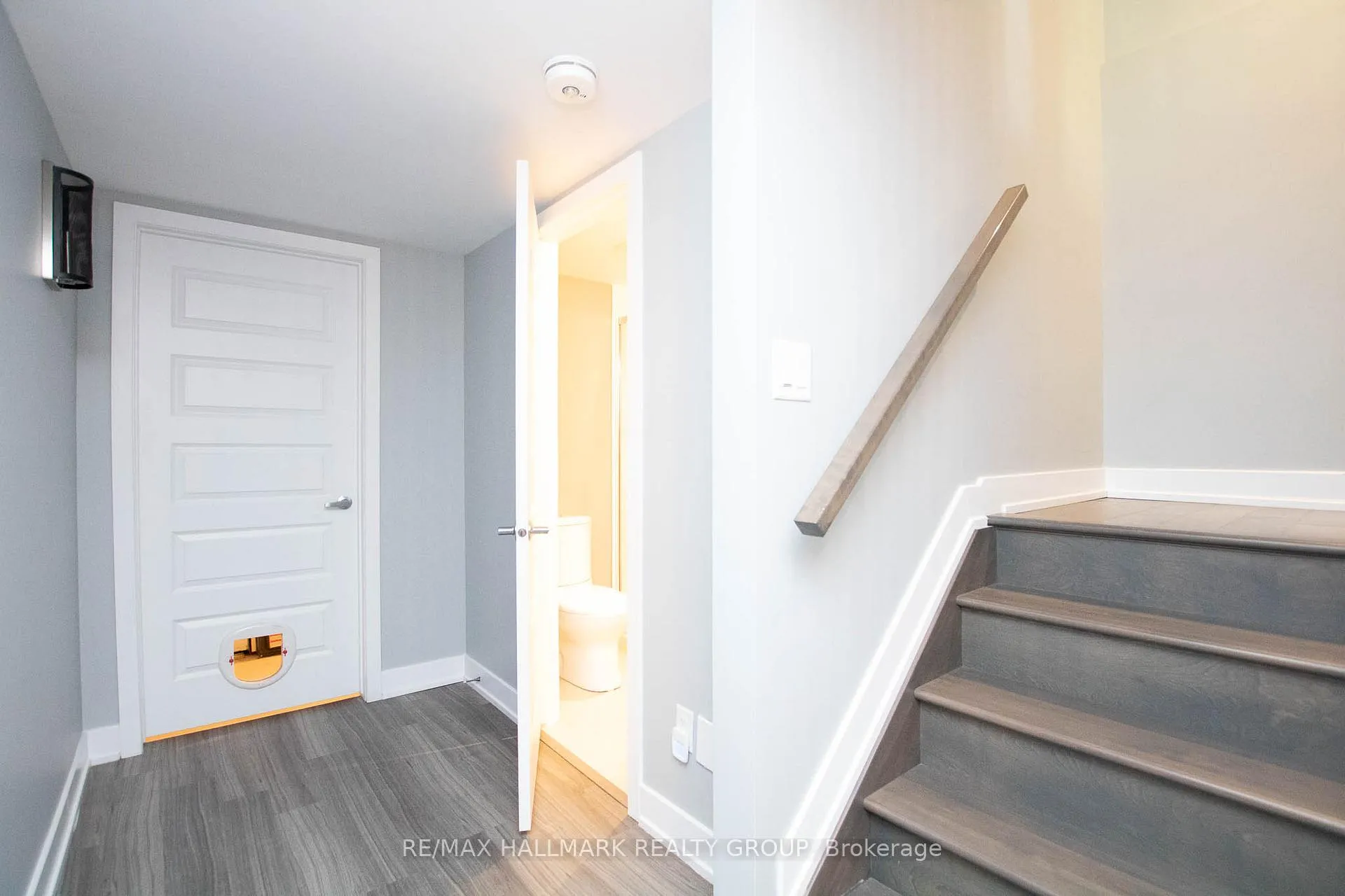 Photo 31 of 20 Aquamarine Private, Ottawa, Chateauneuf — HOMEH