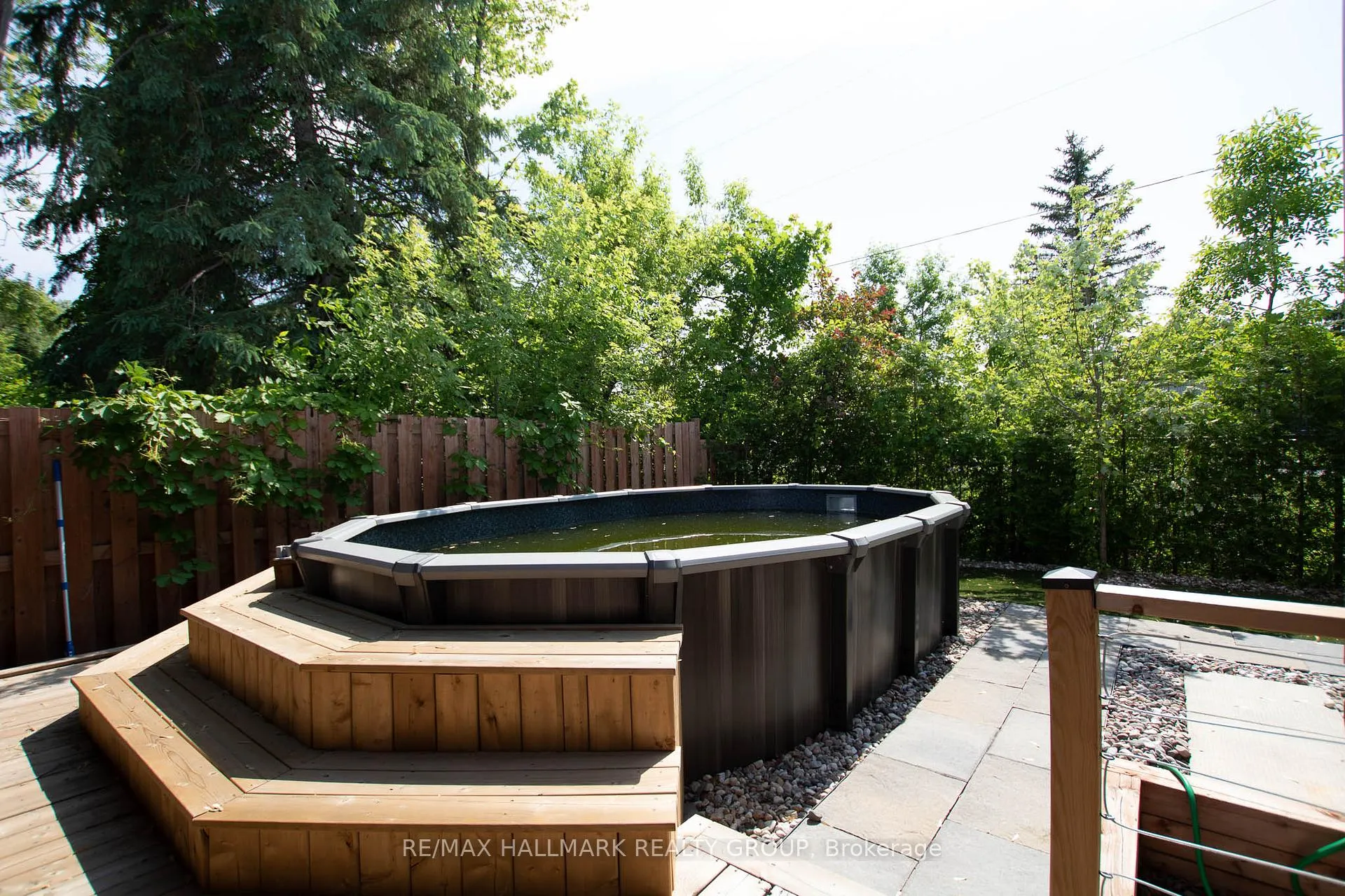 Photo 41 of 20 Aquamarine Private, Ottawa, Chateauneuf — HOMEH