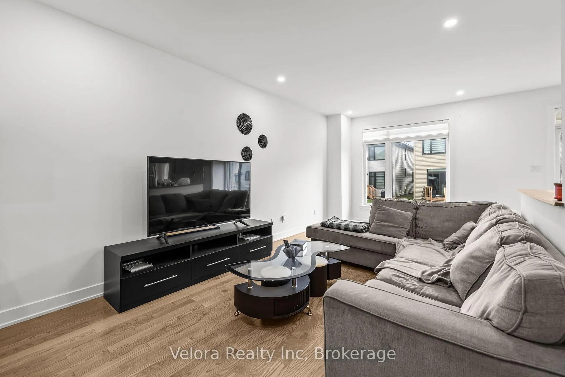 Photo 5 of 520 Cardamom Terrace, Ottawa, Stittsville (South) — HOMEH