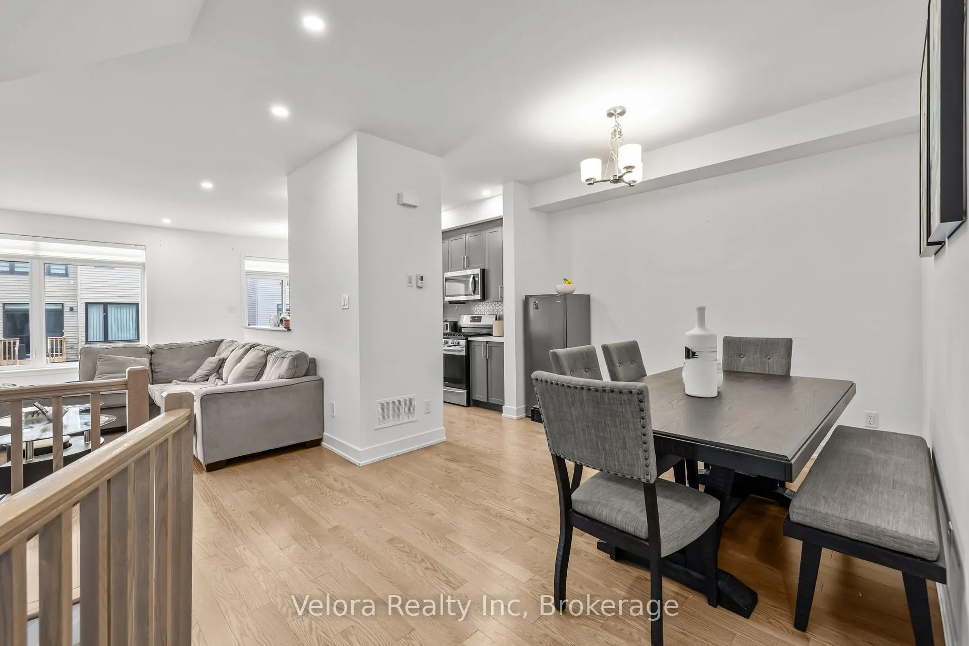 Photo 8 of 520 Cardamom Terrace, Ottawa, Stittsville (South) — HOMEH