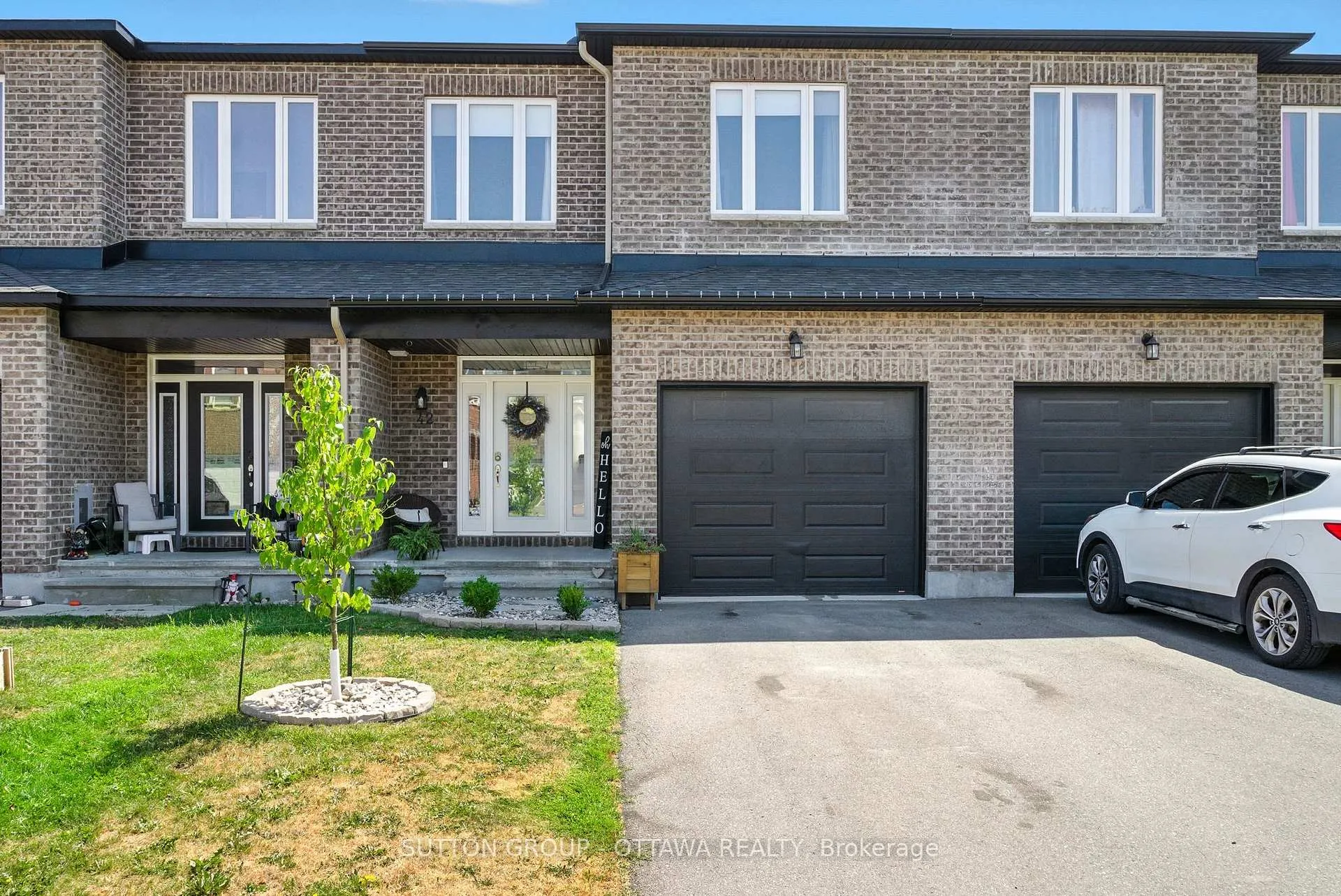 Photo 1 of 42 Peever Place, Carleton Place — HOMEH