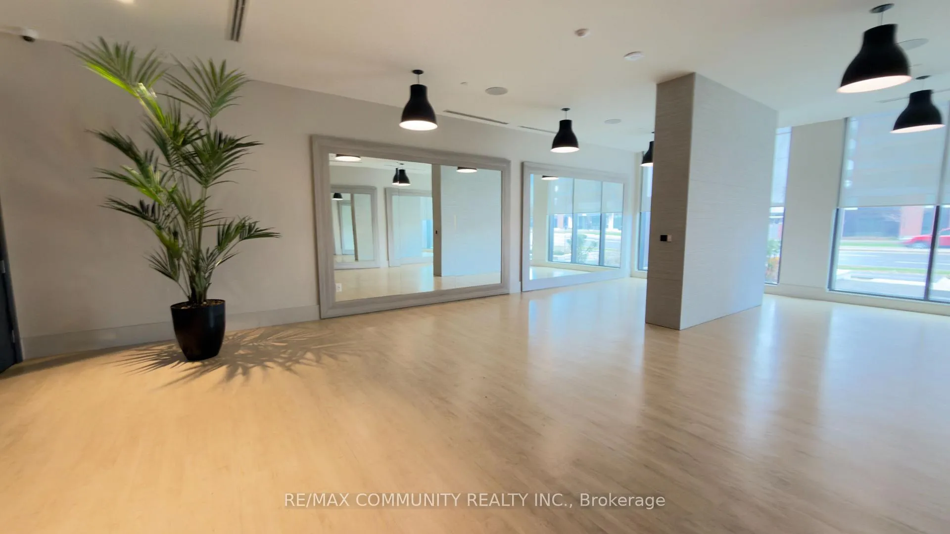 Photo 9 of Unit 319, 2545 Simcoe Street N, Oshawa, Windfields — HOMEH
