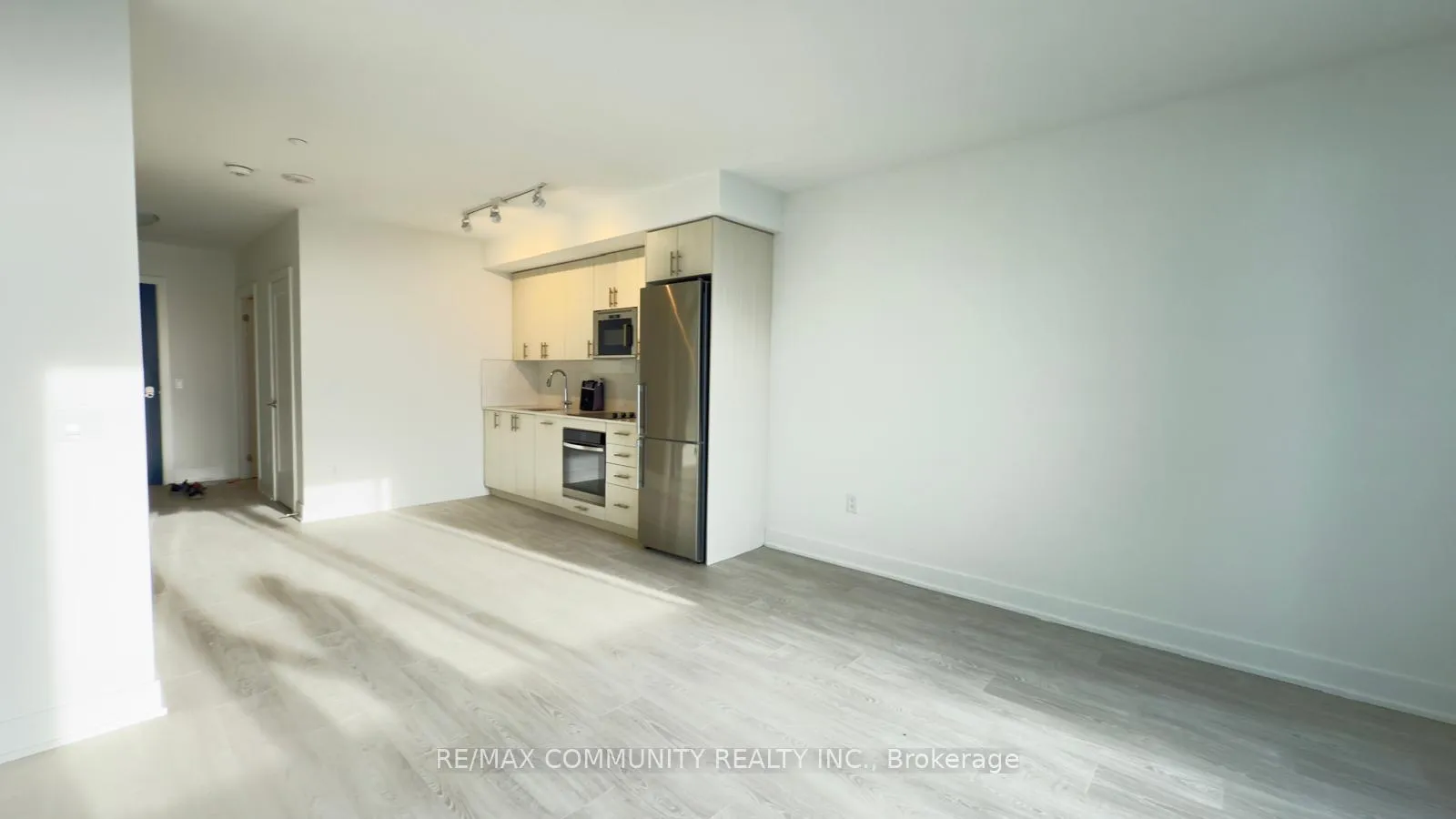 Photo 10 of Unit 319, 2545 Simcoe Street N, Oshawa, Windfields — HOMEH