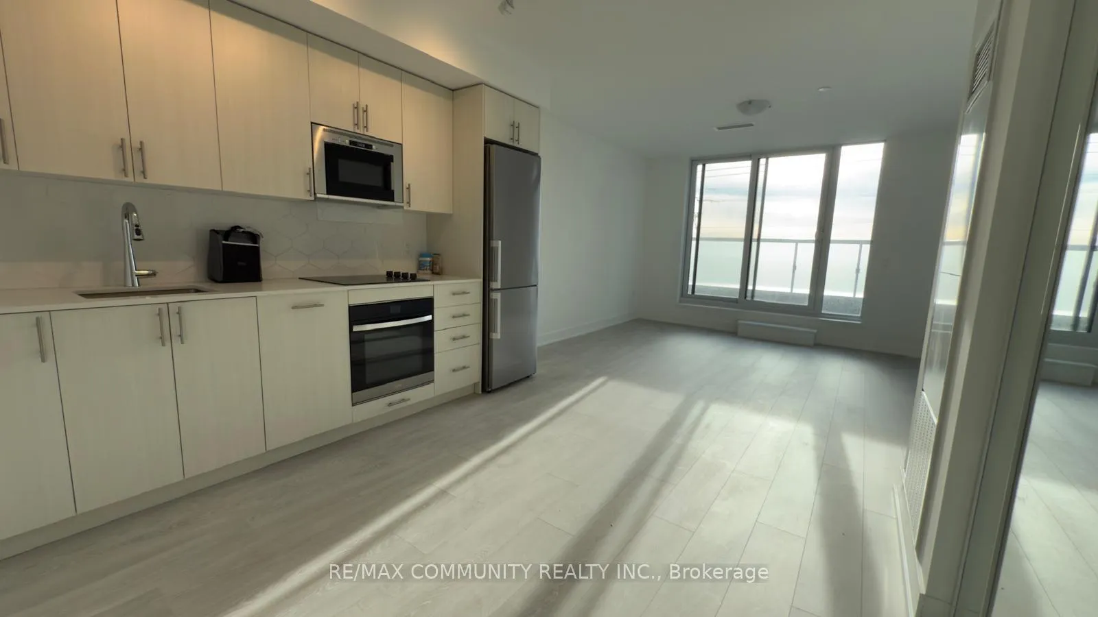 Photo 15 of Unit 319, 2545 Simcoe Street N, Oshawa, Windfields — HOMEH