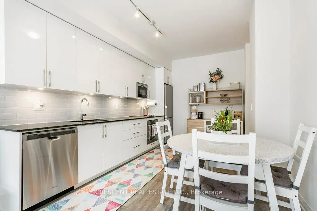Photo 9 of Unit TH101, 99 Eagle Rock Way, Vaughan, Rural Vaughan — HOMEH