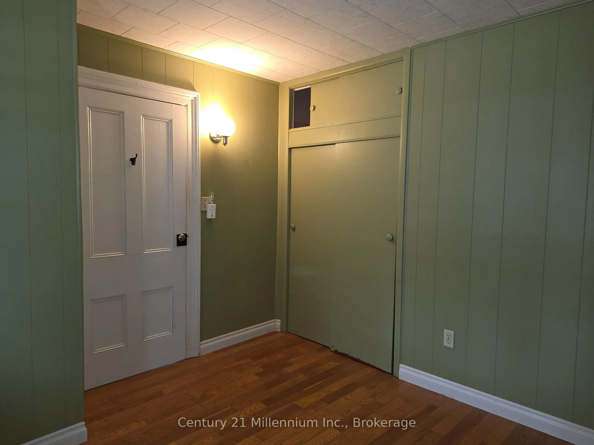 Photo 16 of 516 Rose Street, Huron-Kinloss, Lucknow — HOMEH