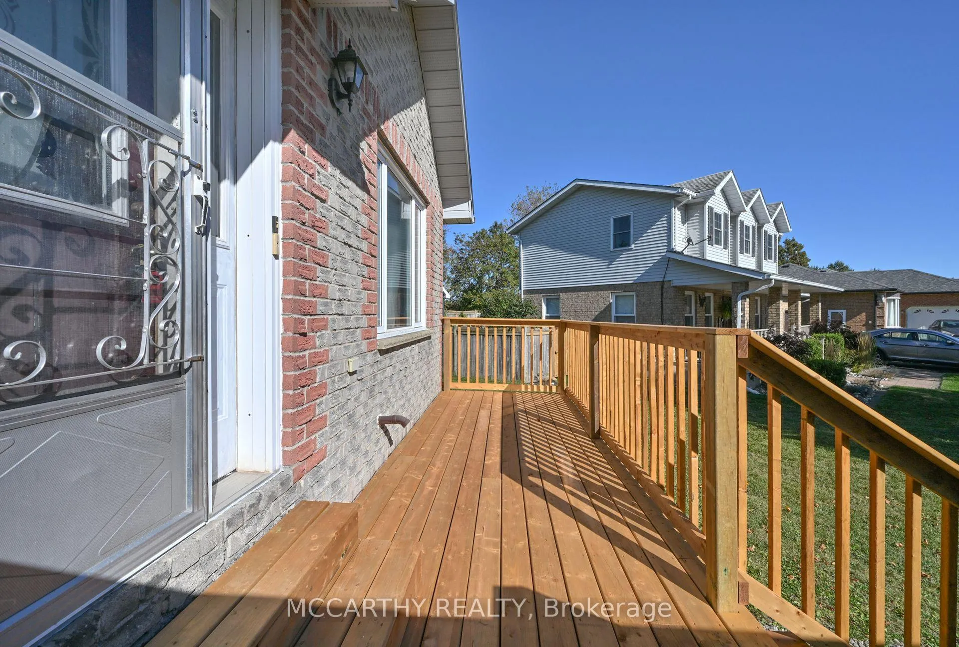 Photo 4 of 28 Wilson Crescent, Southgate — HOMEH