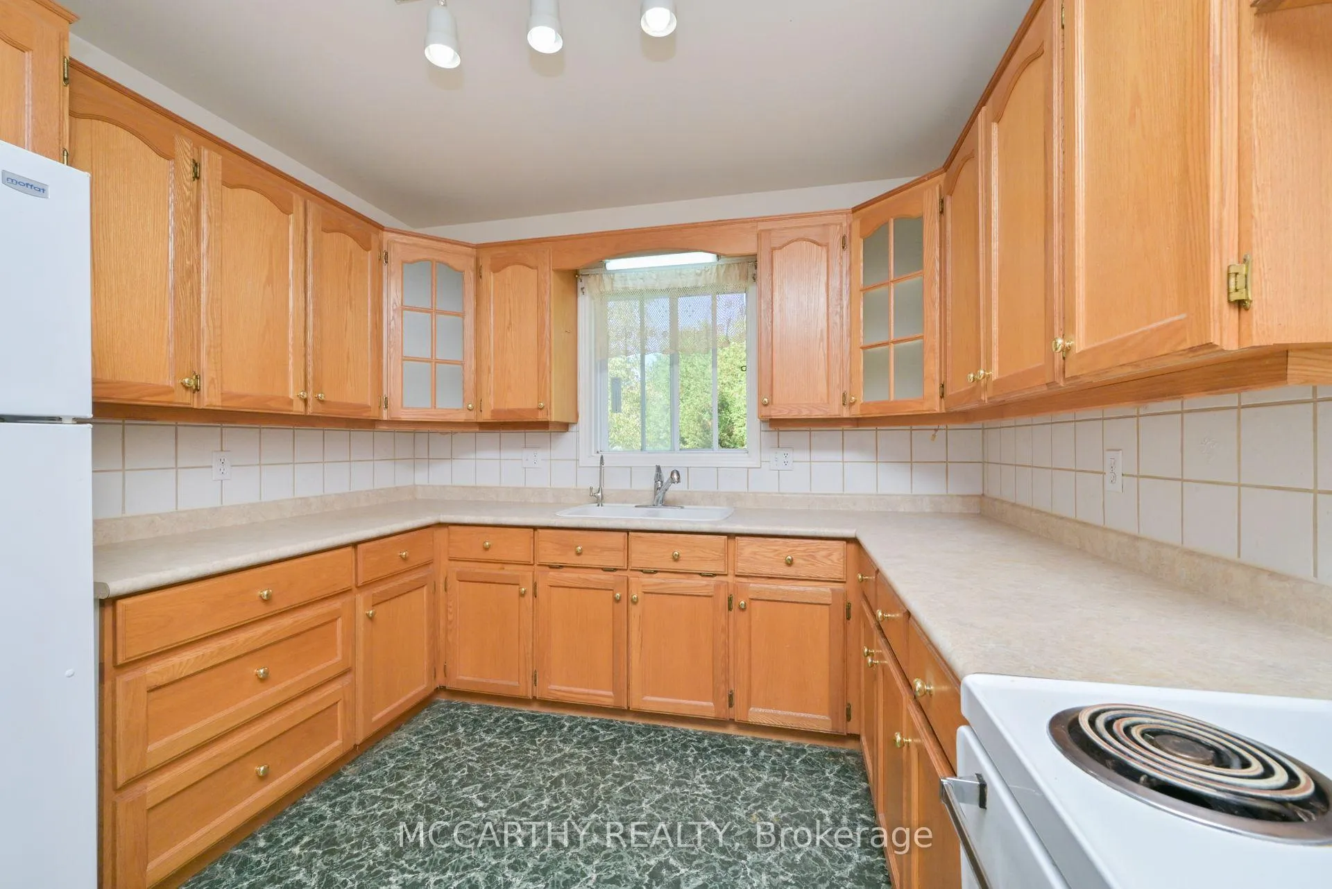 Photo 7 of 28 Wilson Crescent, Southgate — HOMEH
