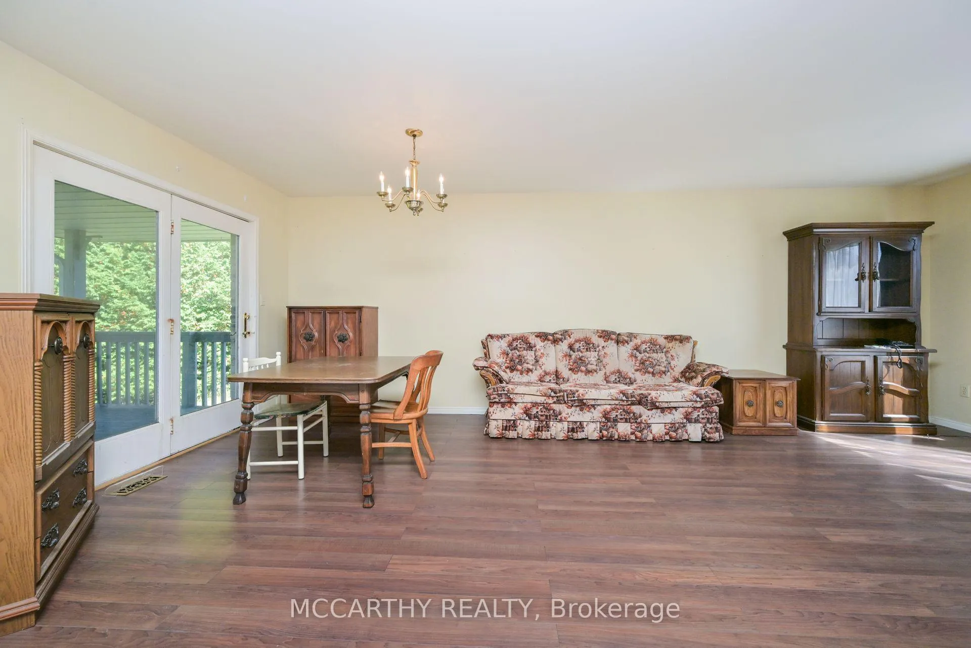 Photo 9 of 28 Wilson Crescent, Southgate — HOMEH