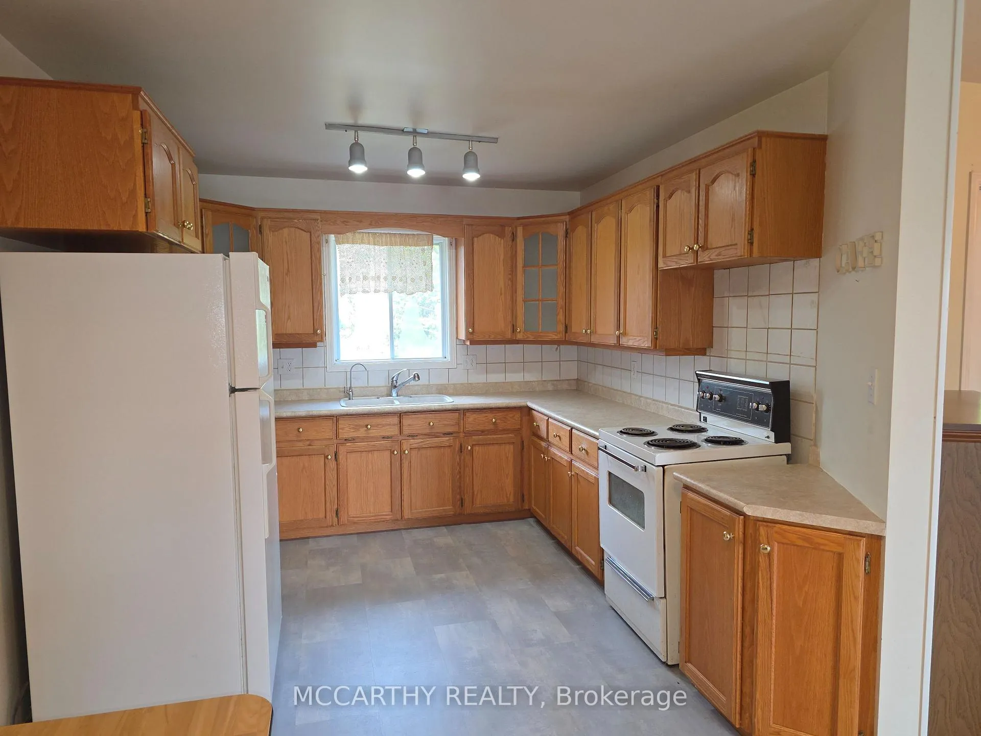 Photo 31 of 28 Wilson Crescent, Southgate — HOMEH
