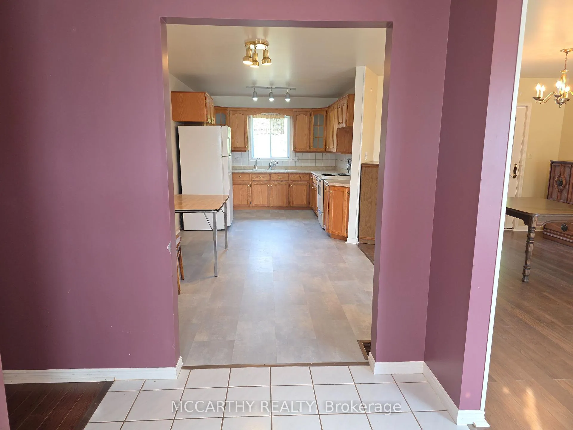 Photo 35 of 28 Wilson Crescent, Southgate — HOMEH