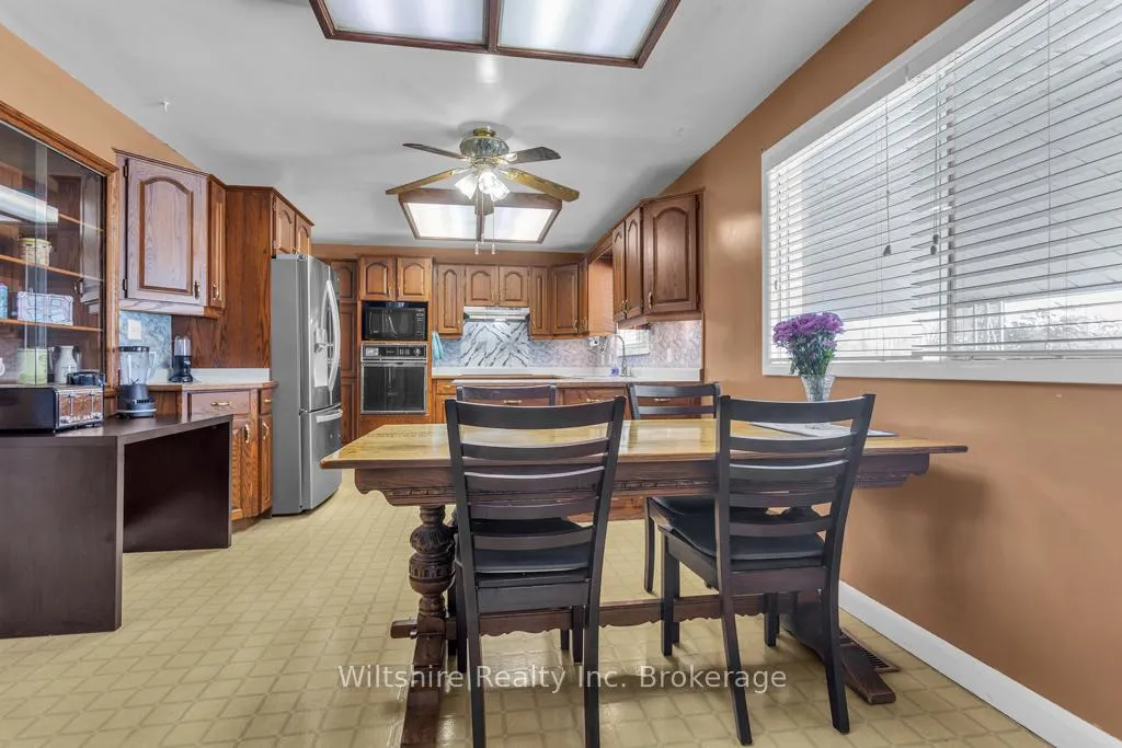 Photo 4 of 159 Lisgar Avenue, Tillsonburg — HOMEH