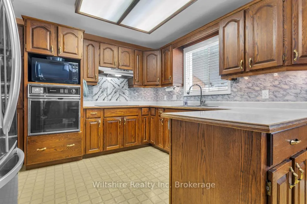 Photo 6 of 159 Lisgar Avenue, Tillsonburg — HOMEH