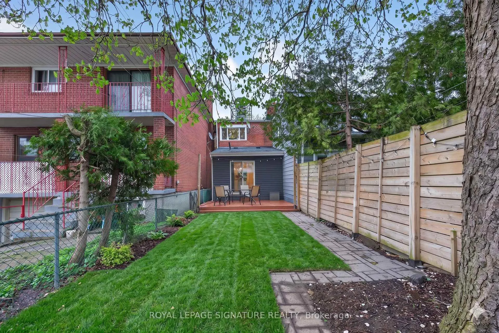 Photo 30 of 504 Main Street, Toronto, Woodbine-Lumsden — HOMEH