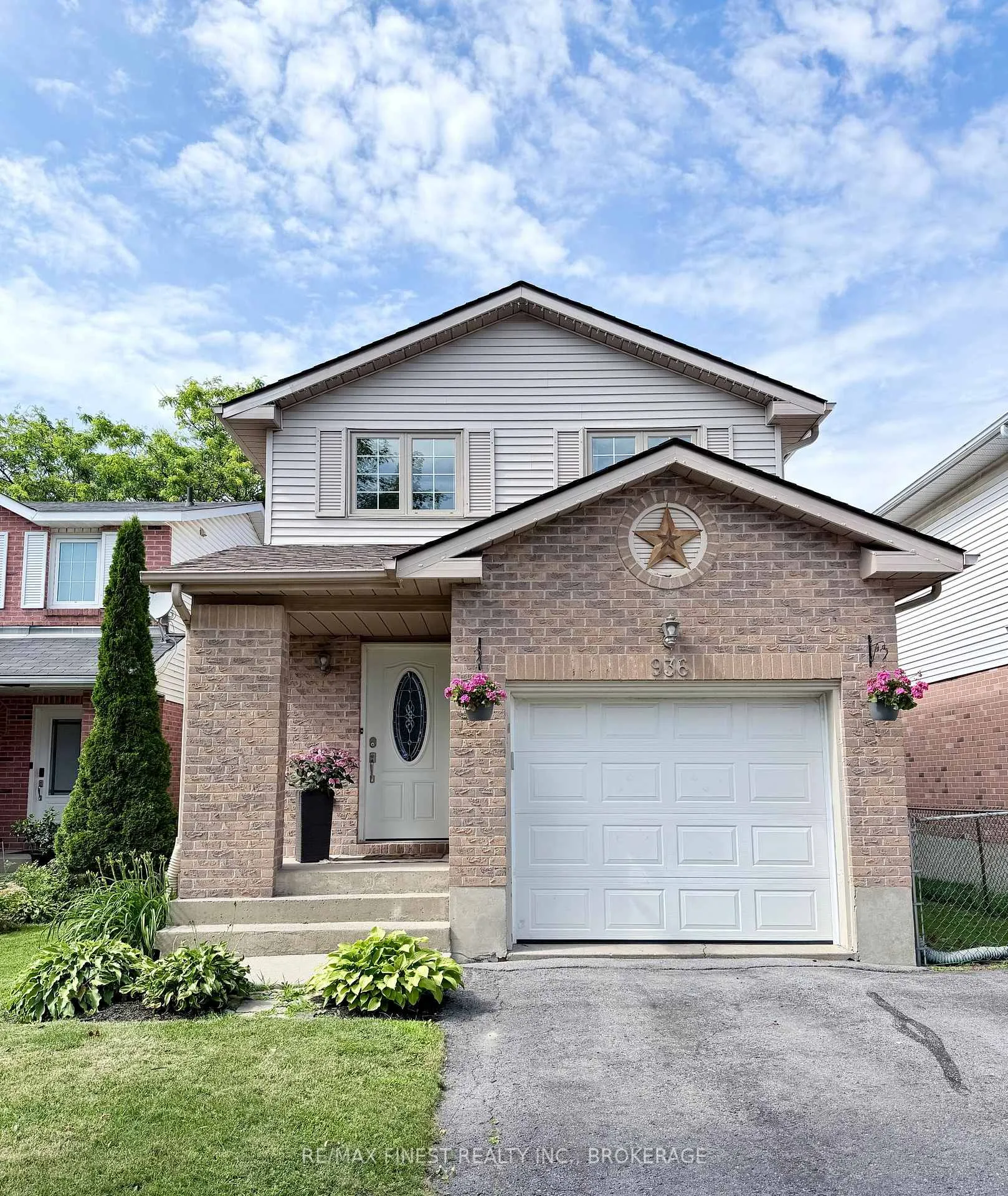 Photo 1 of 936 Killarney Crescent, Kingston, East Gardiners Rd — HOMEH