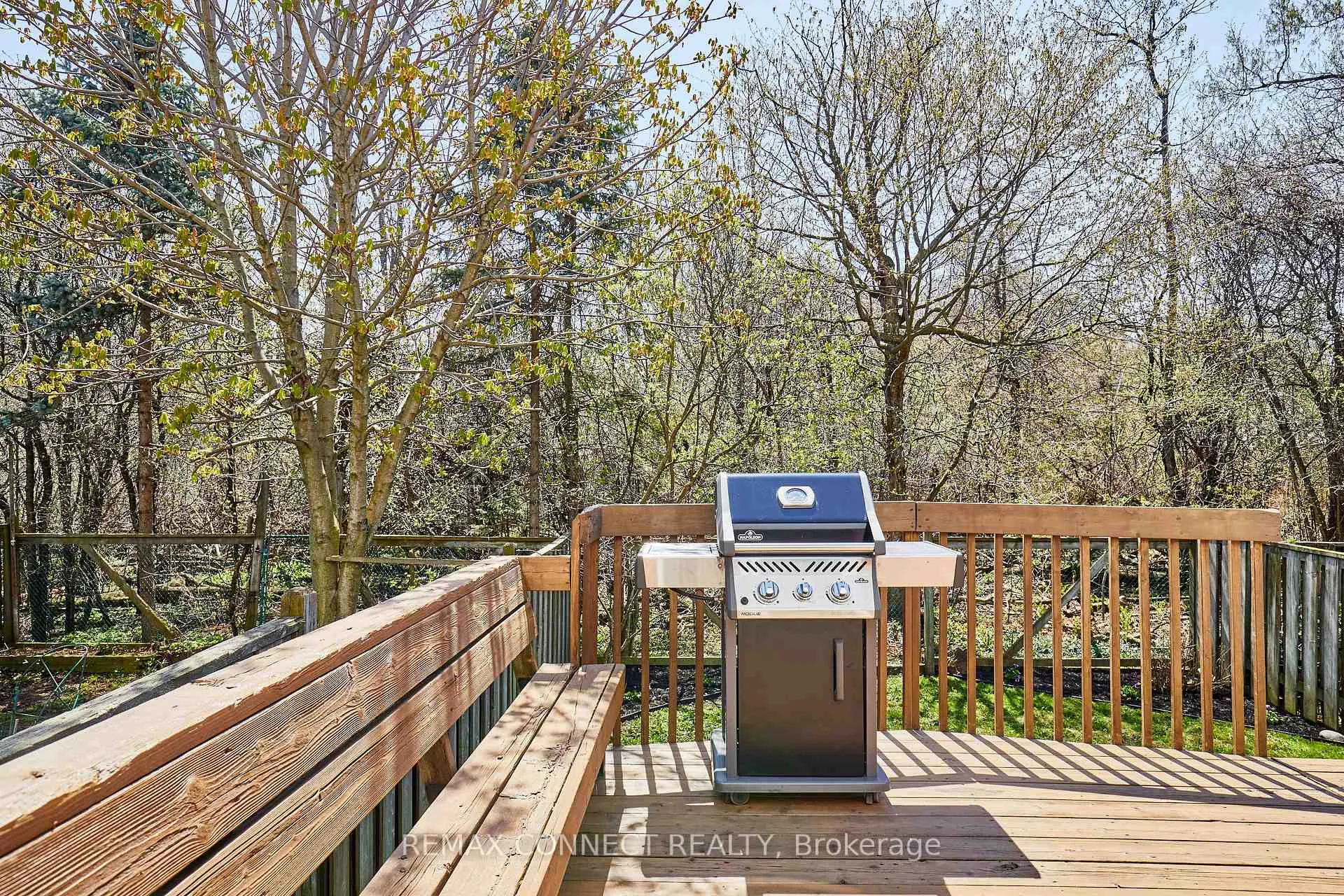 Photo 4 of 72 Stuart Road, Clarington, Courtice — HOMEH