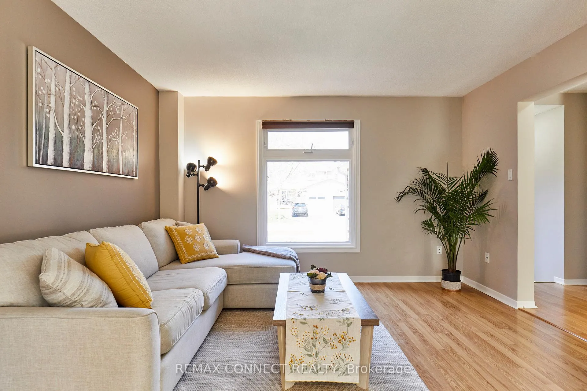 Photo 21 of 72 Stuart Road, Clarington, Courtice — HOMEH