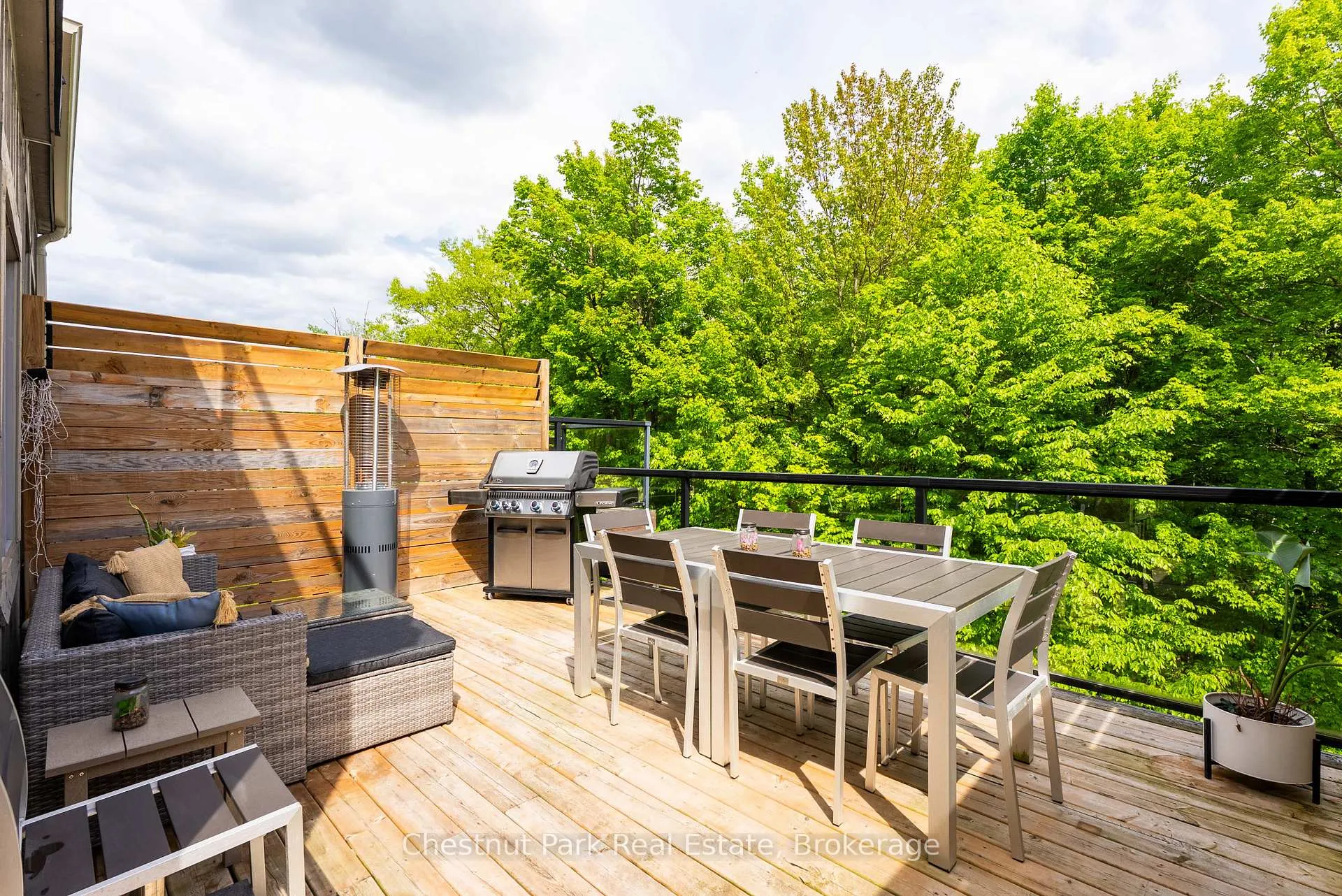 Photo 12 of 61 Rockmount Crescent, Gravenhurst, Muskoka (S) — HOMEH