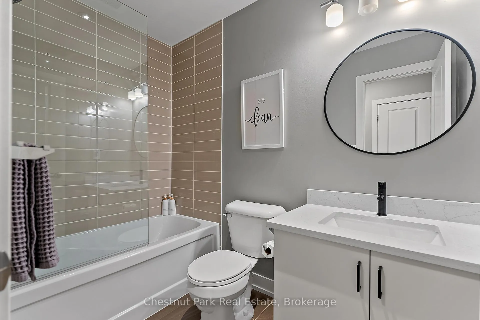 Photo 17 of 61 Rockmount Crescent, Gravenhurst, Muskoka (S) — HOMEH