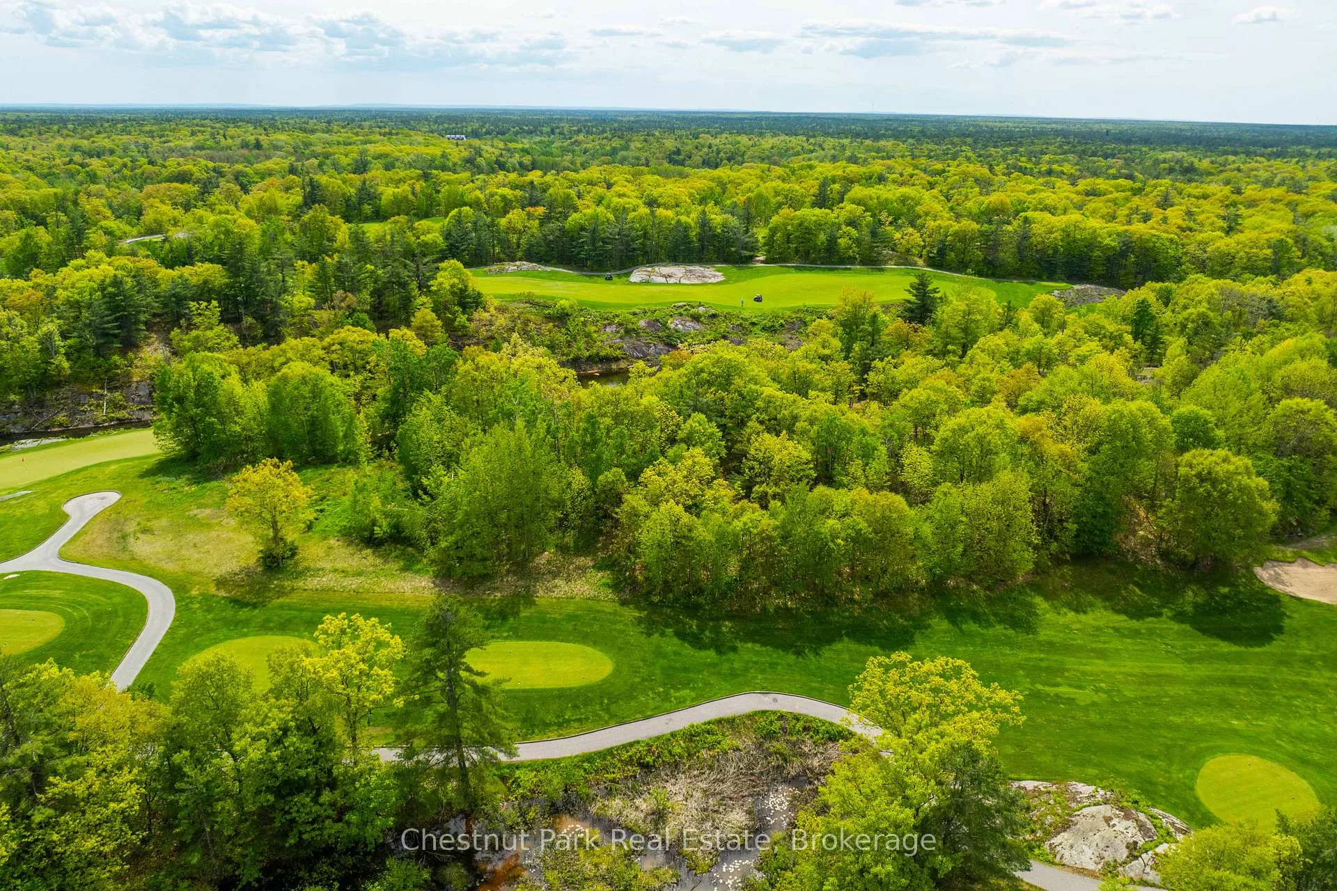 Photo 35 of 61 Rockmount Crescent, Gravenhurst, Muskoka (S) — HOMEH