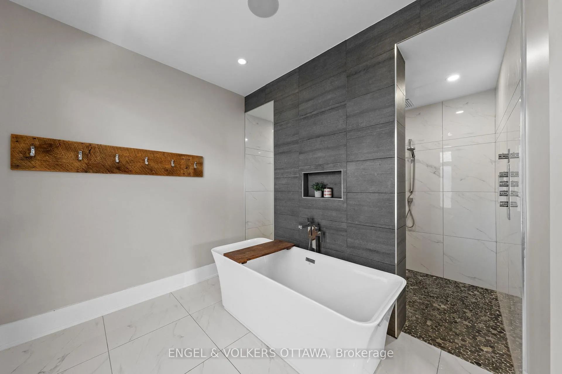 Photo 23 of 15 Tierney Drive, Ottawa, Barrhaven - Longfields — HOMEH