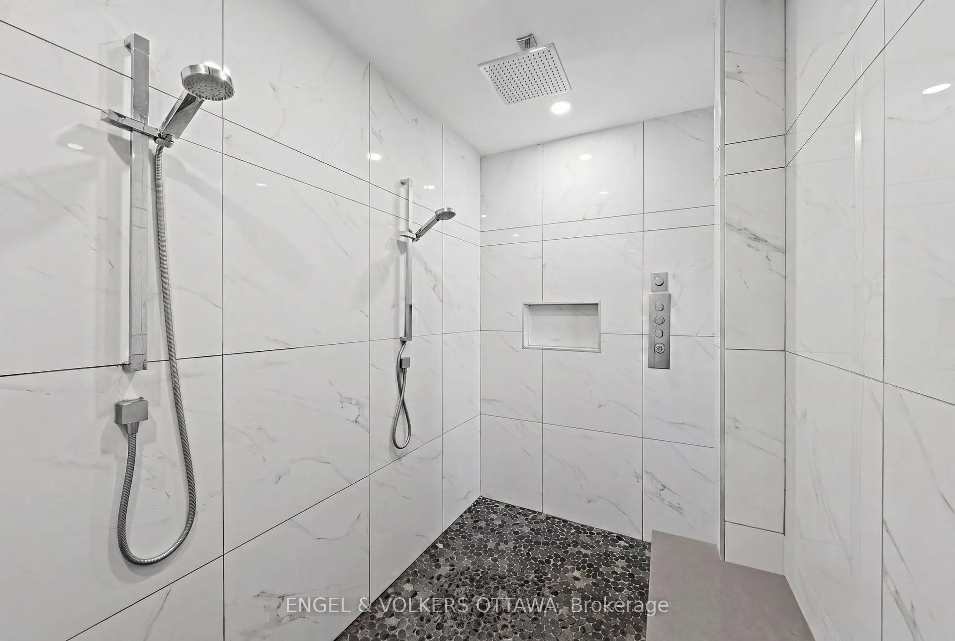 Photo 24 of 15 Tierney Drive, Ottawa, Barrhaven - Longfields — HOMEH