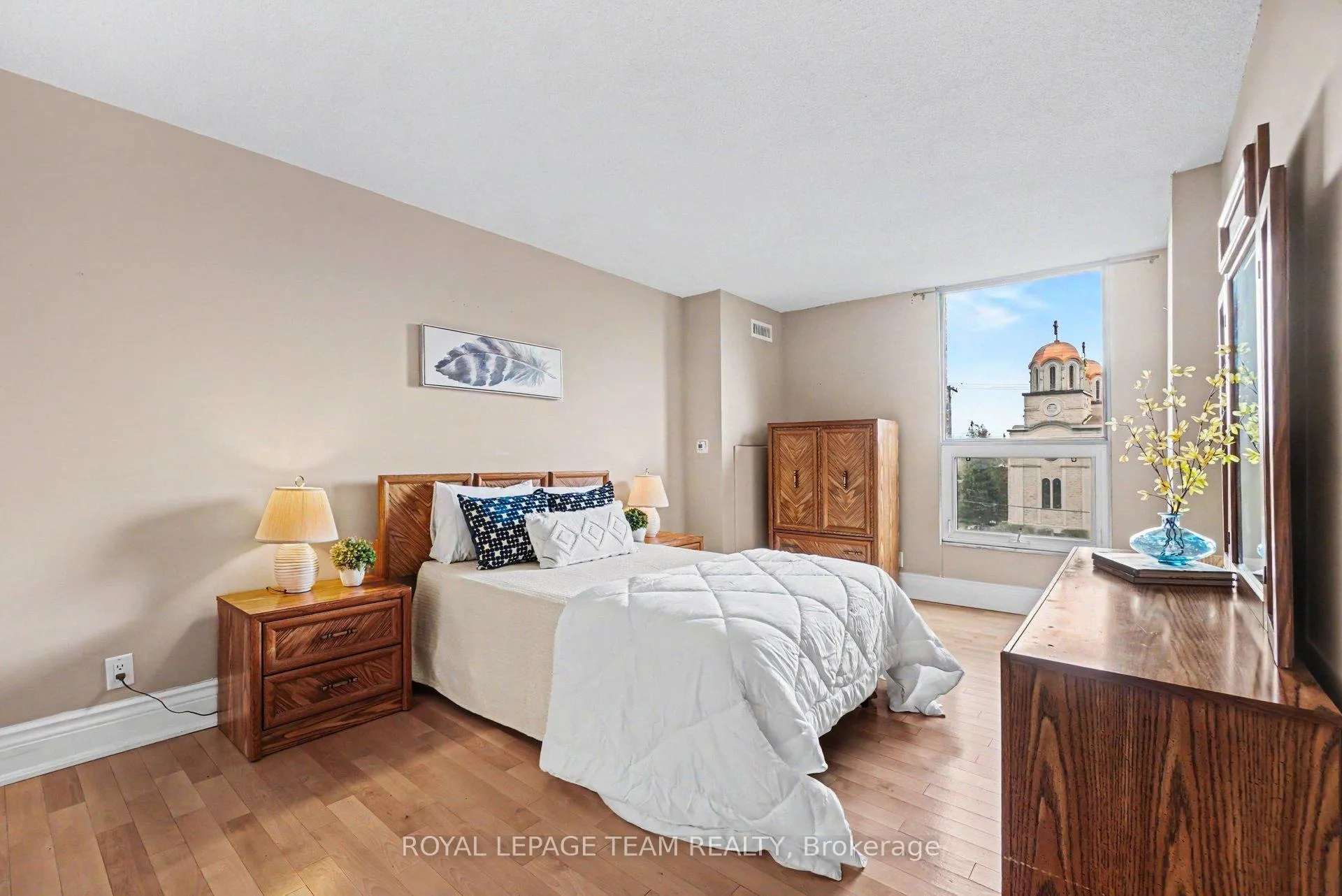 Photo 15 of Unit 410, 2951 Riverside Drive, Ottawa, Mooneys Bay/Riverside Park — HOMEH