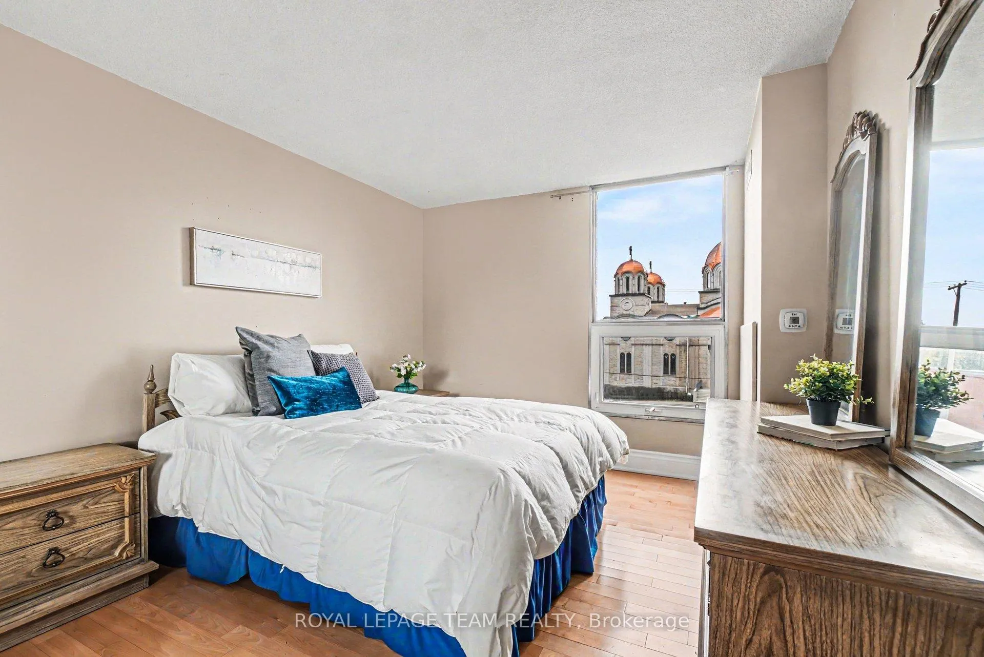 Photo 19 of Unit 410, 2951 Riverside Drive, Ottawa, Mooneys Bay/Riverside Park — HOMEH