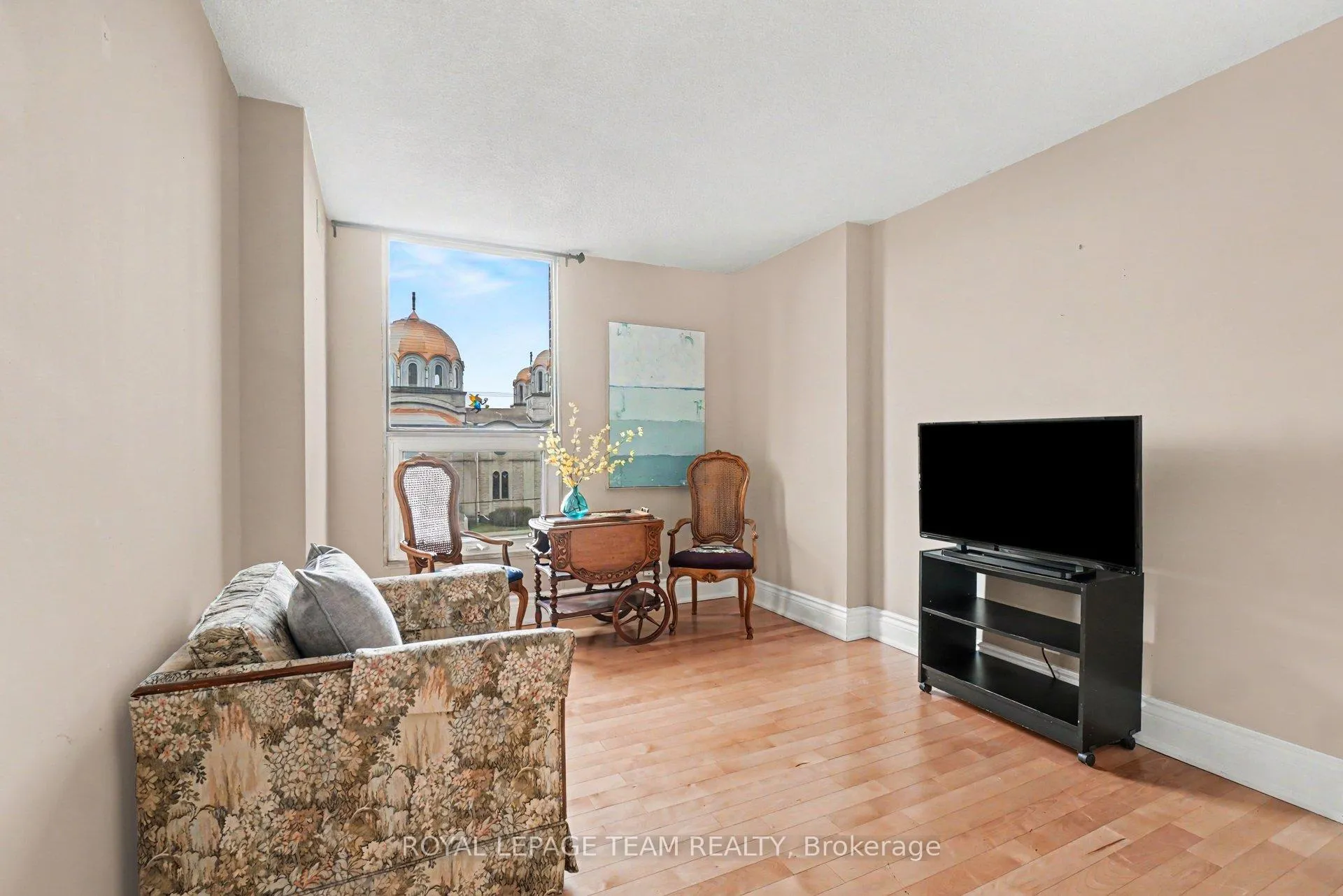 Photo 21 of Unit 410, 2951 Riverside Drive, Ottawa, Mooneys Bay/Riverside Park — HOMEH