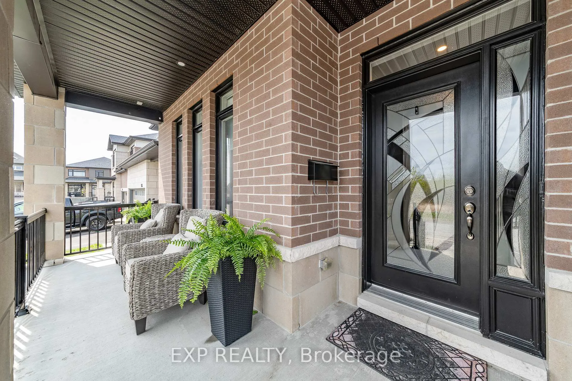 Photo 2 of 505 Beaufield Street, Ottawa, Mer Bleue/Bradley Estates/Anderson Park — HOMEH