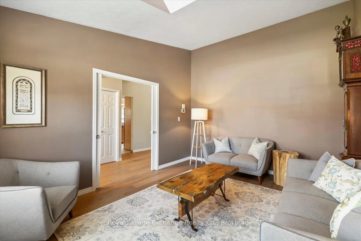 Photo 4 of 530 Lynden Crescent, Kincardine — HOMEH