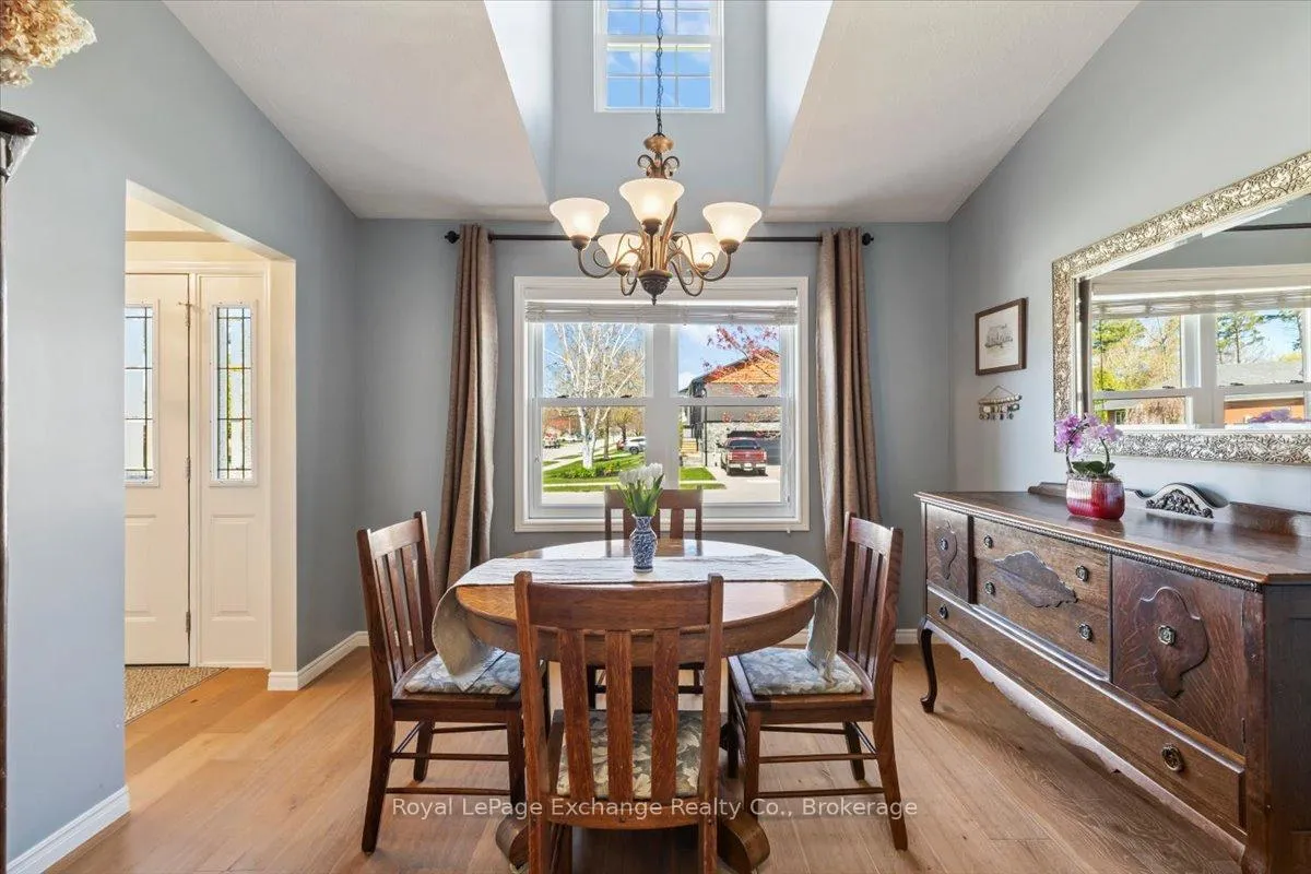 Photo 6 of 530 Lynden Crescent, Kincardine — HOMEH