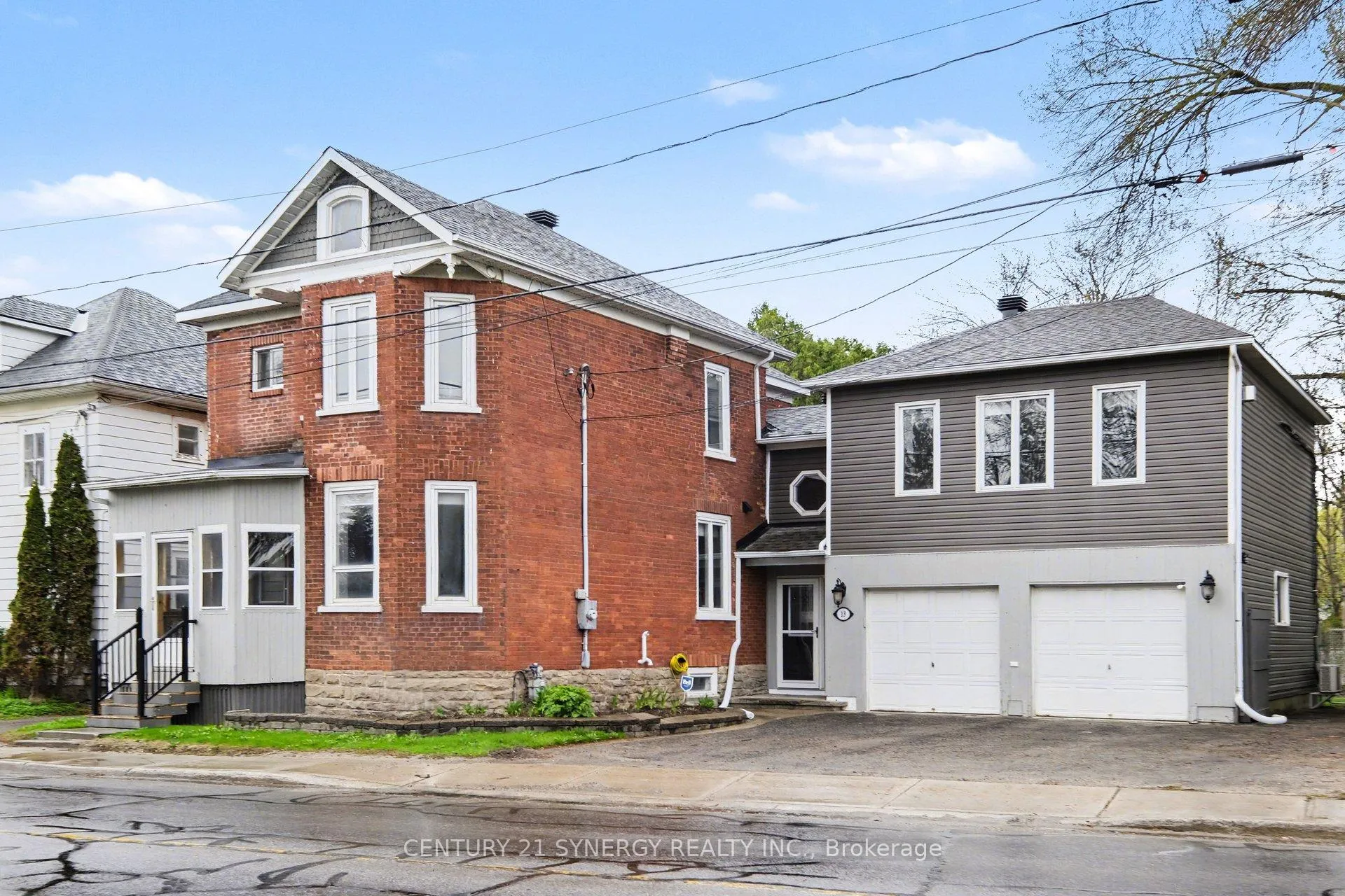 Photo 1 of 13 Lombard Street, Smiths Falls — HOMEH