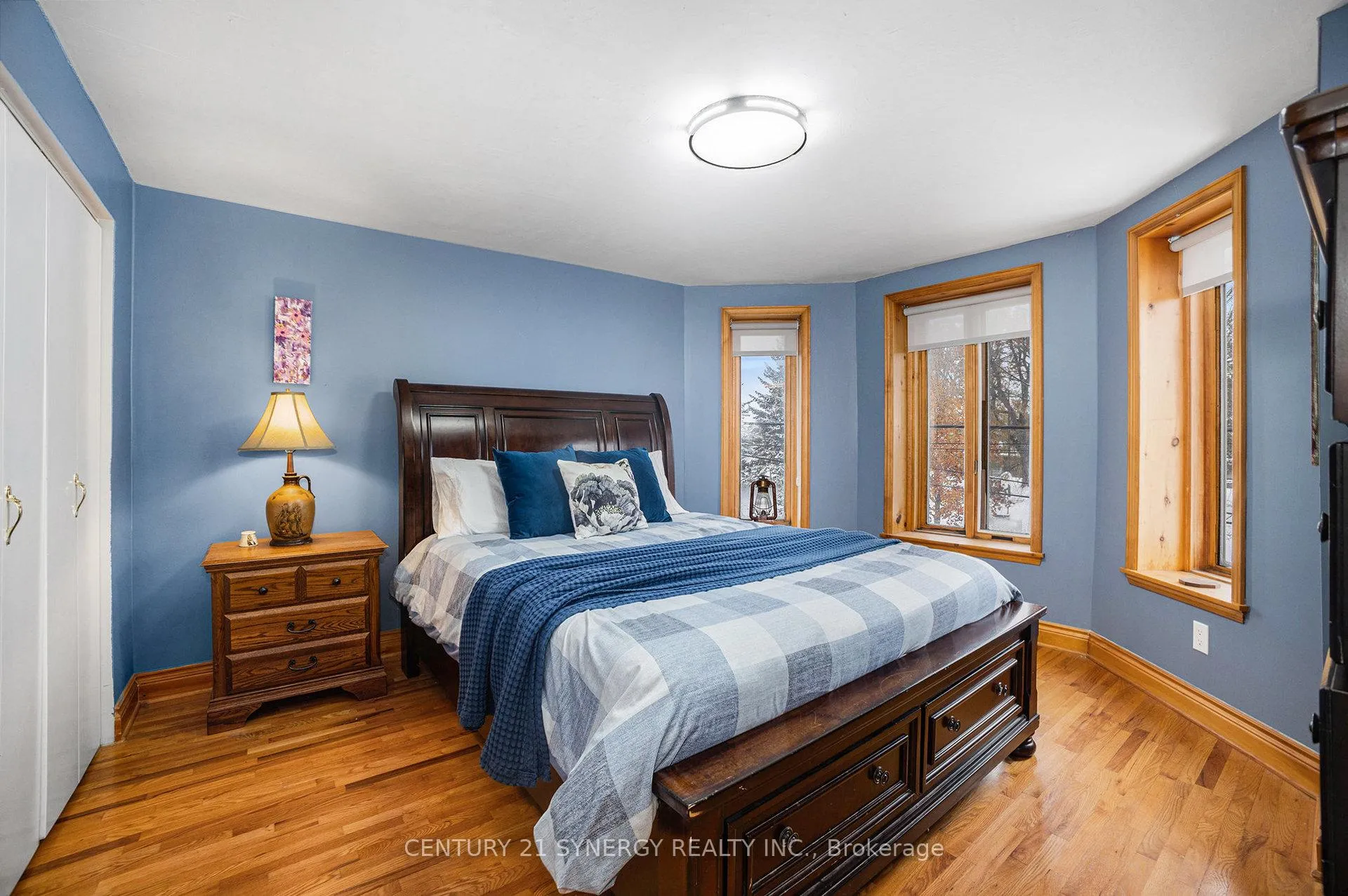 Photo 15 of 13 Lombard Street, Smiths Falls — HOMEH