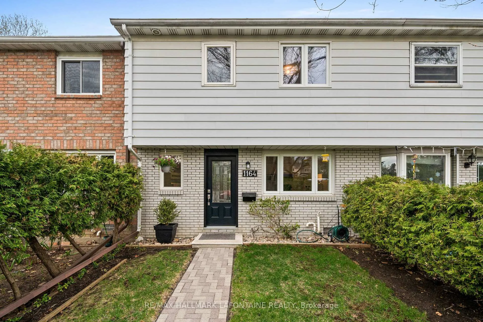 Photo 4 of 1164 Morrison Drive, Ottawa, Redwood Park — HOMEH