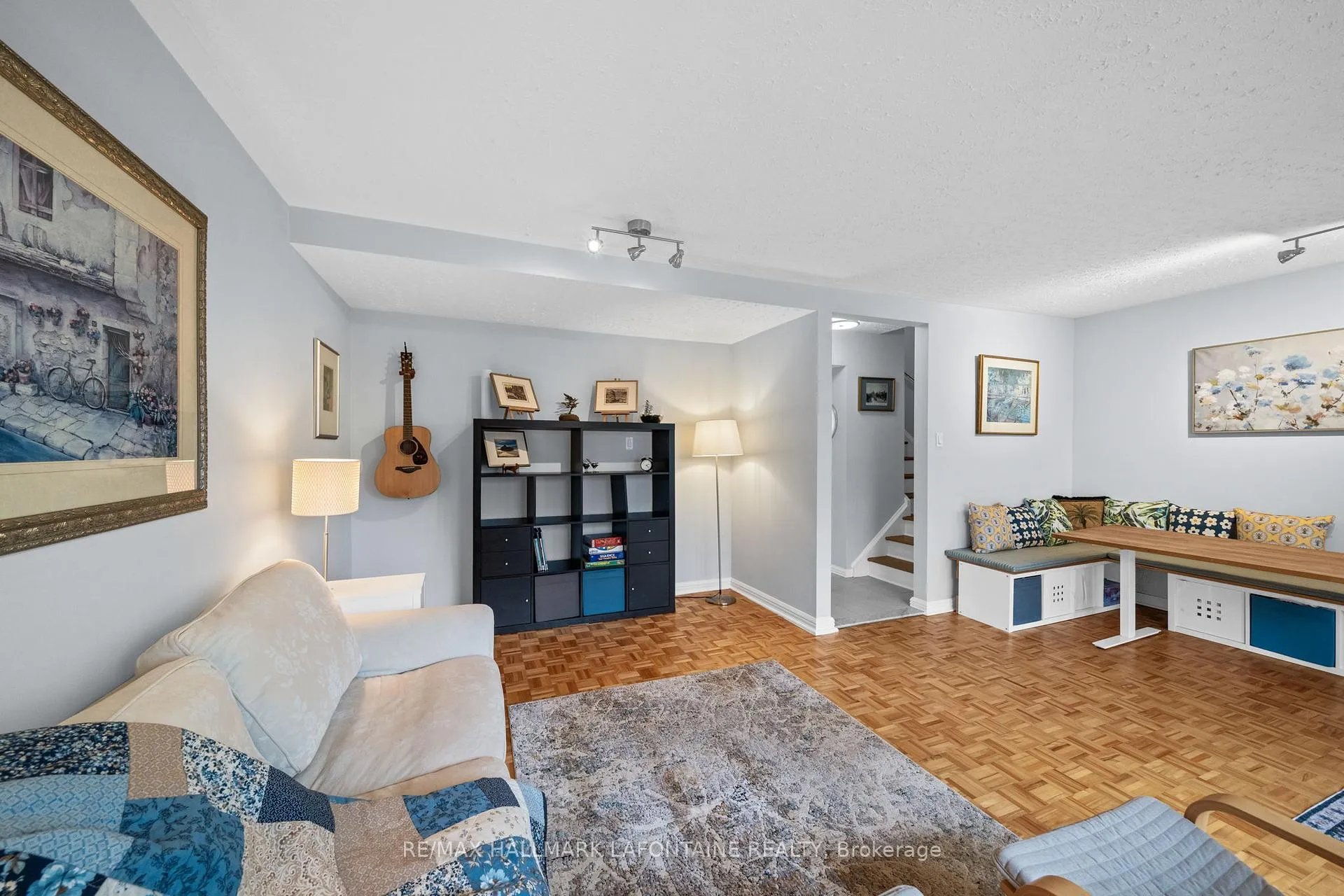 Photo 14 of 1164 Morrison Drive, Ottawa, Redwood Park — HOMEH