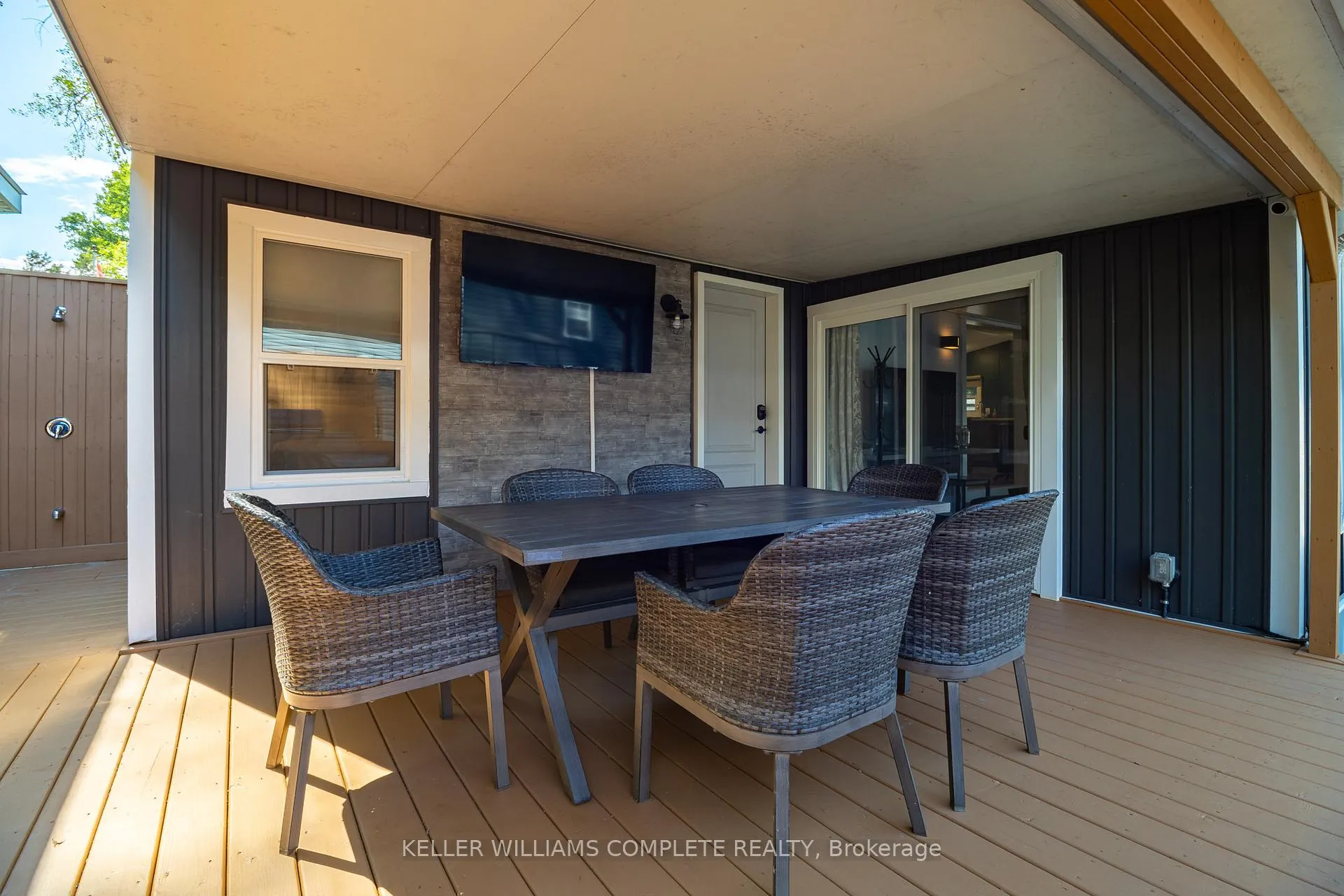 Photo 10 of 12 Valley Lane, Port Colborne, Sherkston — HOMEH