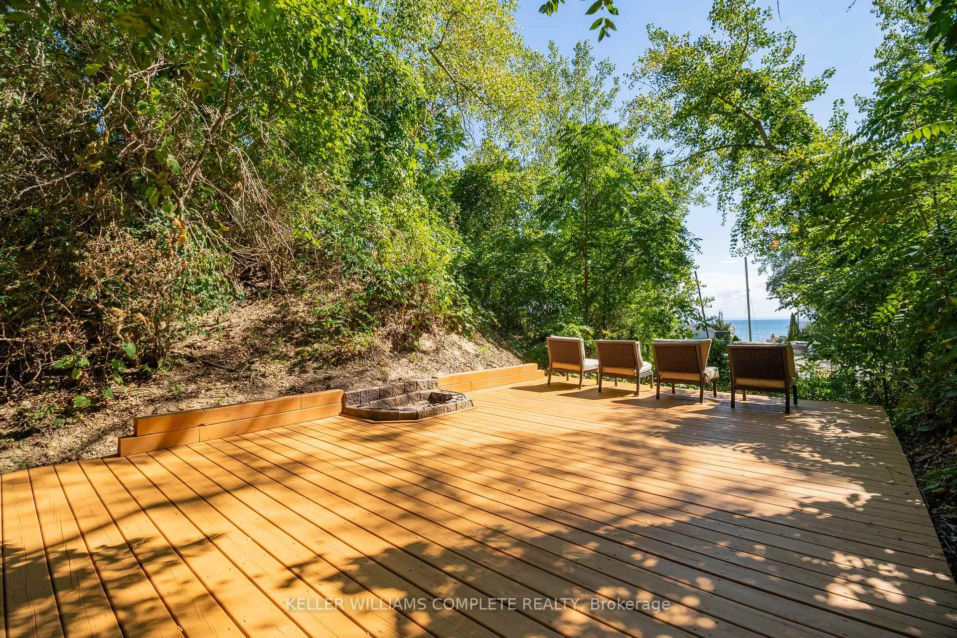 Photo 14 of 12 Valley Lane, Port Colborne, Sherkston — HOMEH