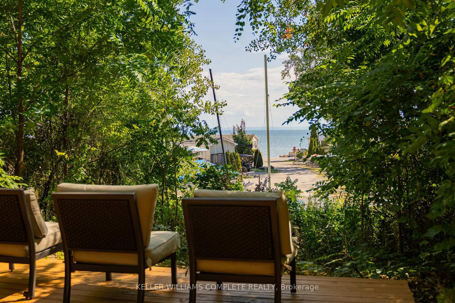 Photo 15 of 12 Valley Lane, Port Colborne, Sherkston — HOMEH