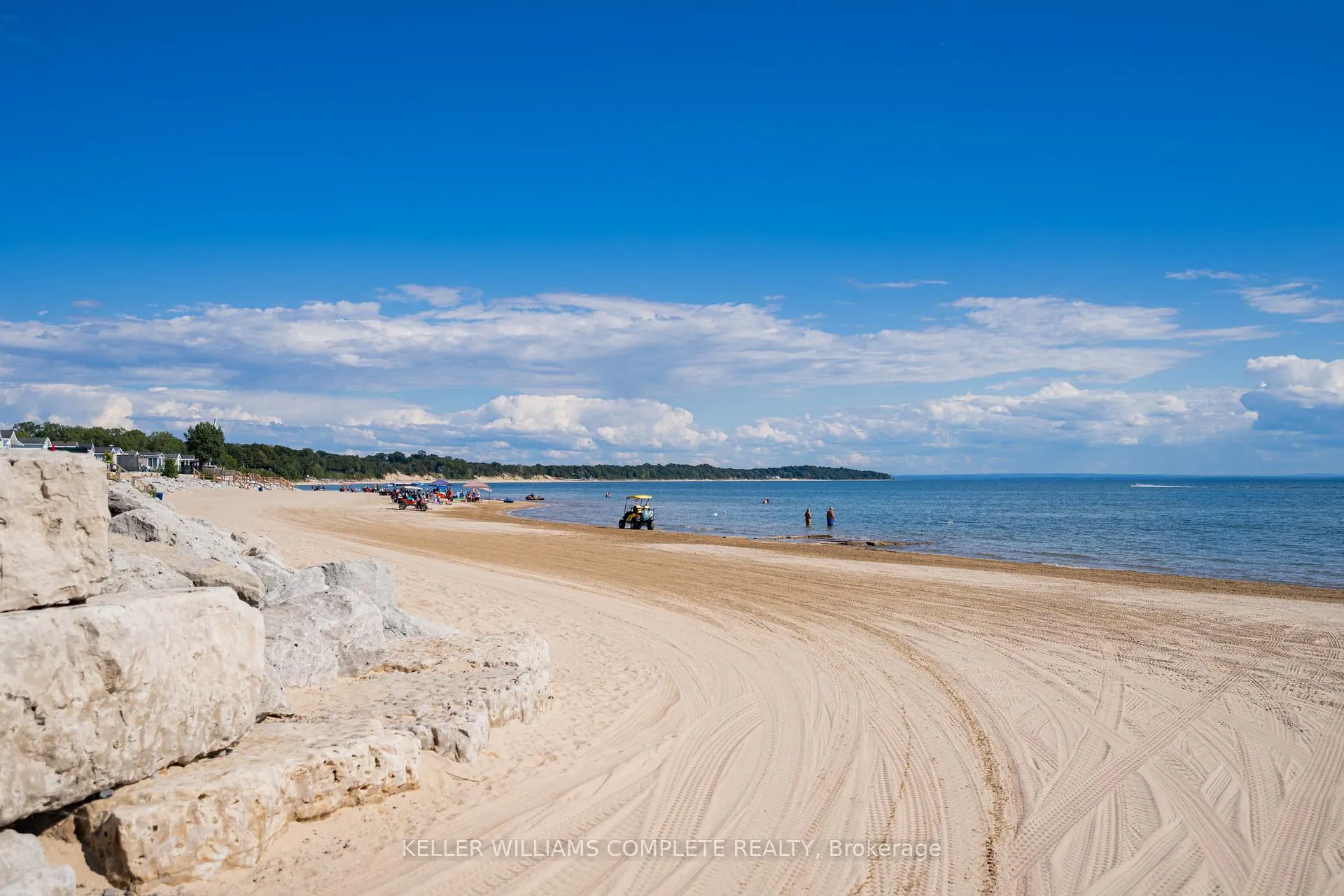 Photo 36 of 12 Valley Lane, Port Colborne, Sherkston — HOMEH