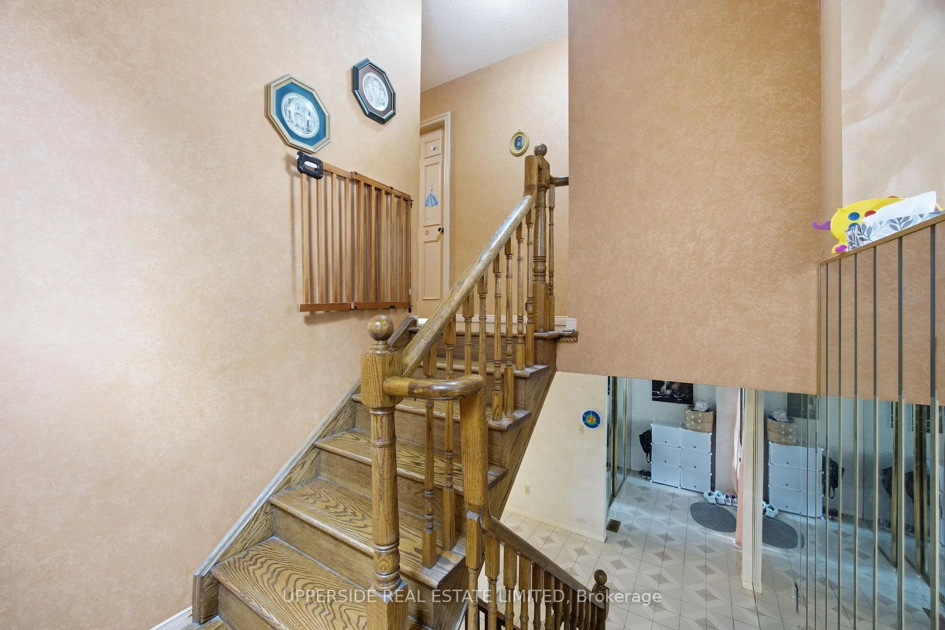 Photo 16 of 691 York Hill Boulevard, Vaughan, Crestwood-Springfarm-Yorkhill — HOMEH