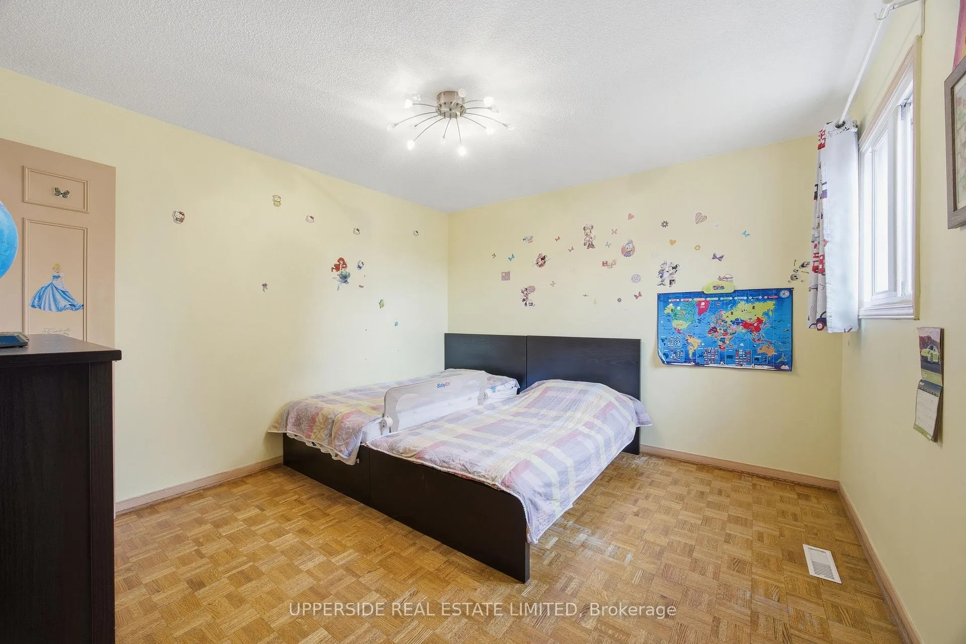 Photo 28 of 691 York Hill Boulevard, Vaughan, Crestwood-Springfarm-Yorkhill — HOMEH