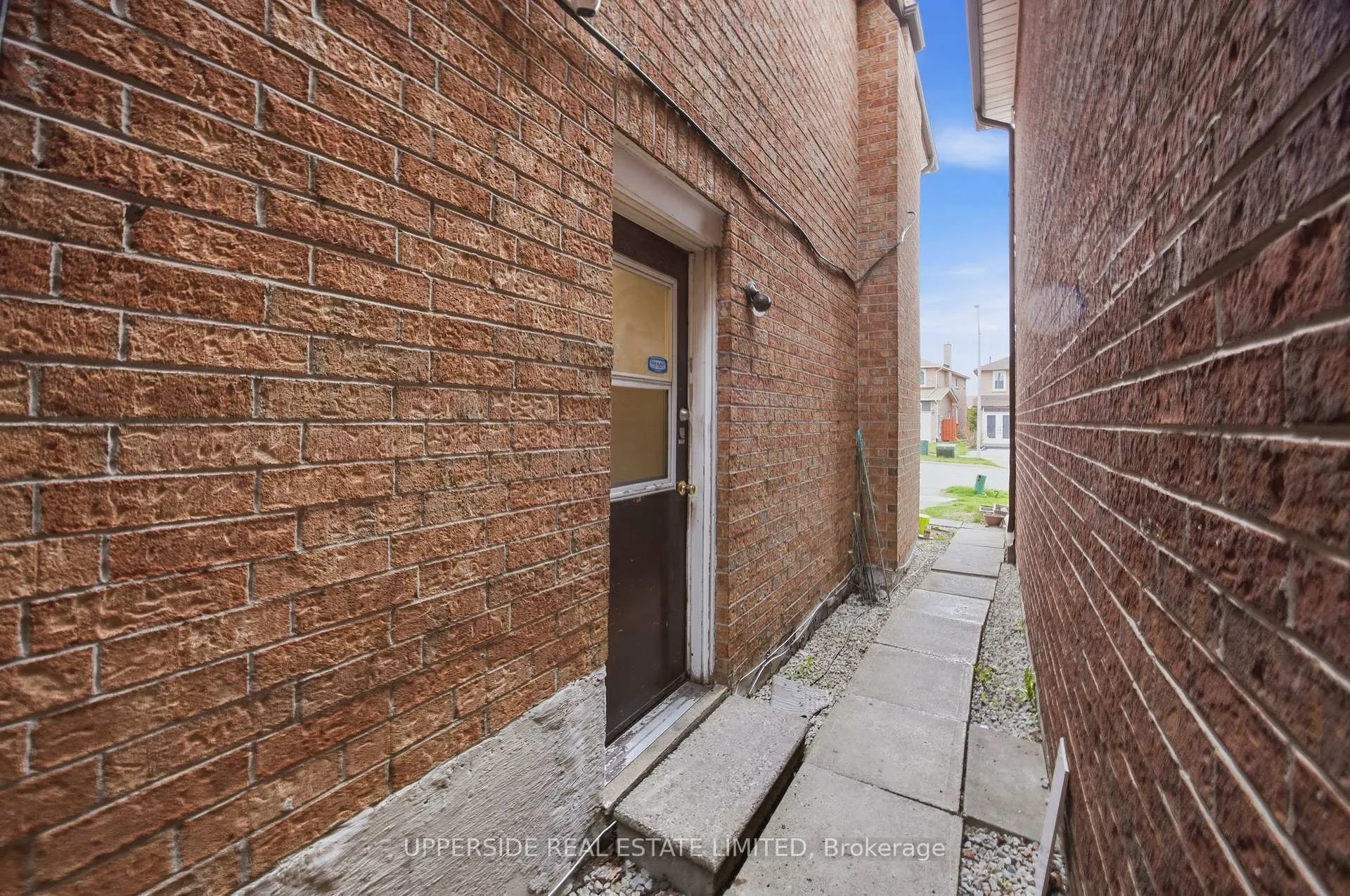 Photo 47 of 691 York Hill Boulevard, Vaughan, Crestwood-Springfarm-Yorkhill — HOMEH