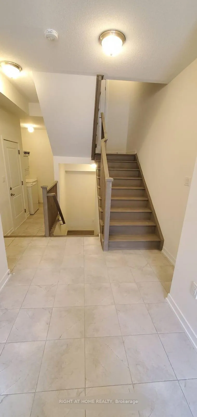 Photo 15 of 1554 Moonseed Place, Milton, Cobban — HOMEH