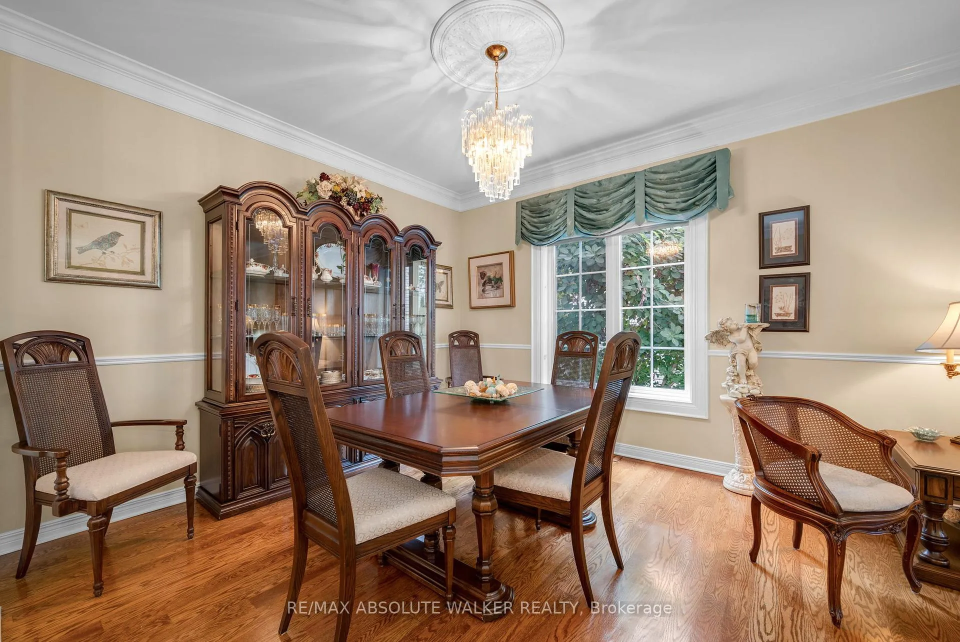 Photo 11 of 51 Borealis Crescent, Ottawa, Carson Meadows — HOMEH