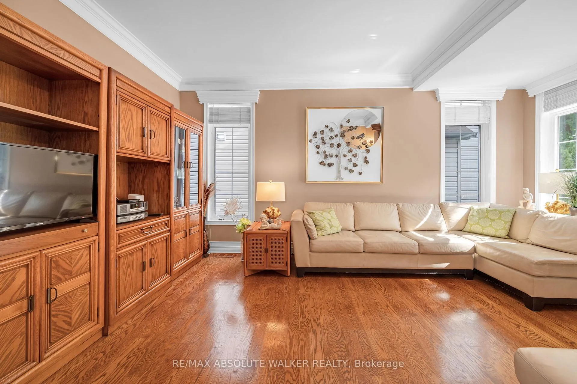 Photo 15 of 51 Borealis Crescent, Ottawa, Carson Meadows — HOMEH