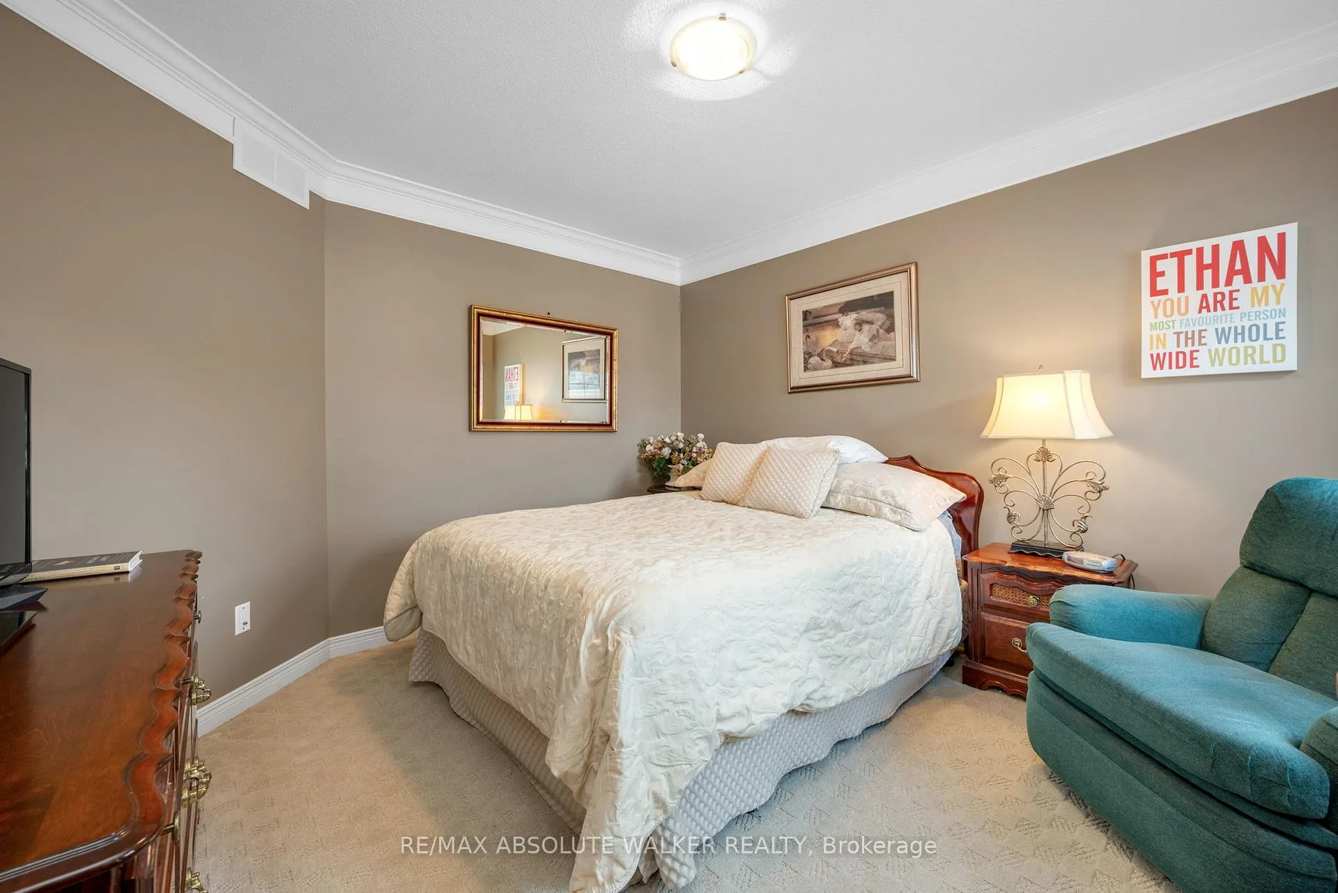 Photo 26 of 51 Borealis Crescent, Ottawa, Carson Meadows — HOMEH