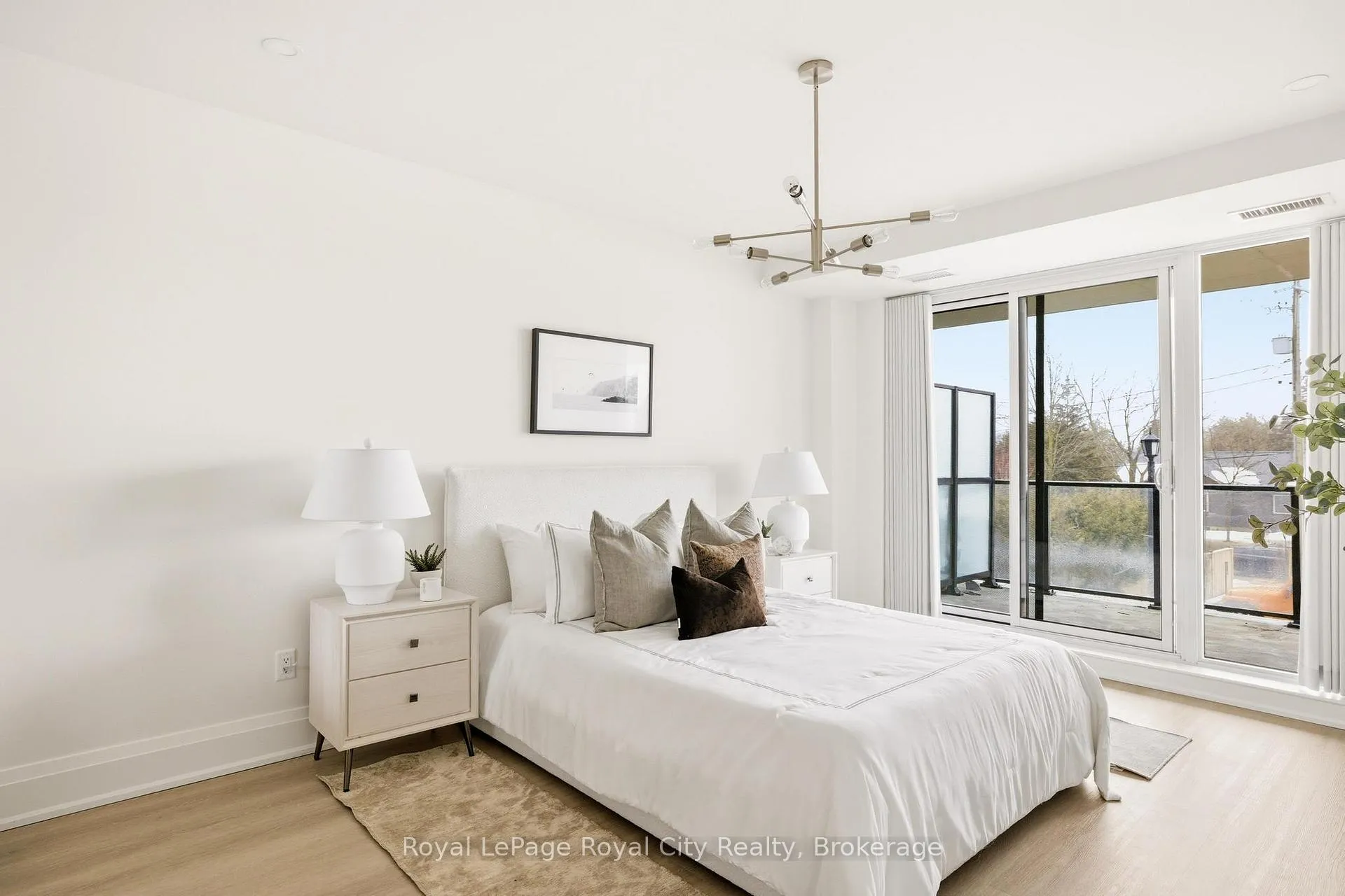 Photo 15 of Unit 211, 6523 Wellington 7 Road, Centre Wellington, Elora/Salem — HOMEH