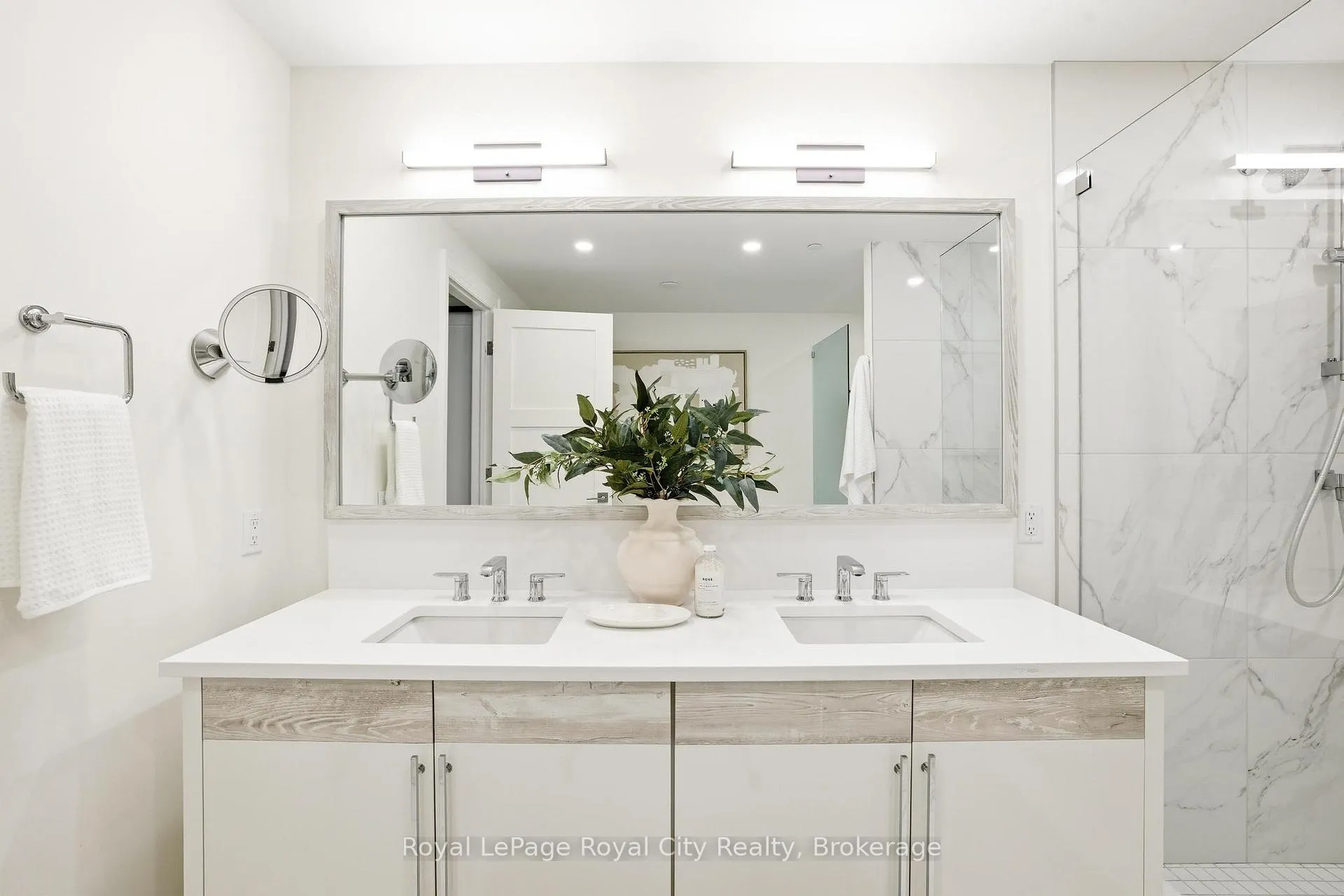 Photo 22 of Unit 211, 6523 Wellington 7 Road, Centre Wellington, Elora/Salem — HOMEH