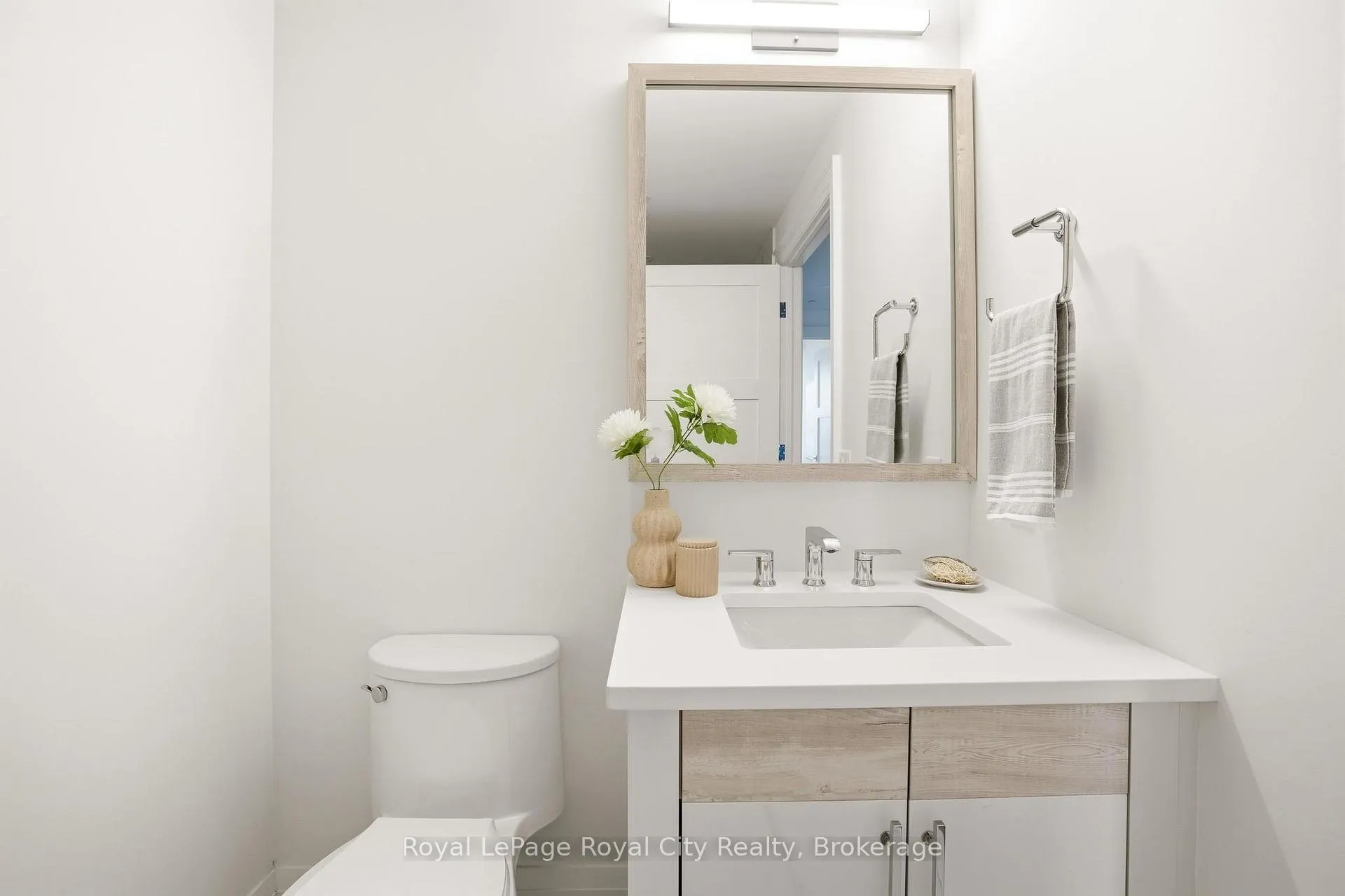 Photo 28 of Unit 211, 6523 Wellington 7 Road, Centre Wellington, Elora/Salem — HOMEH